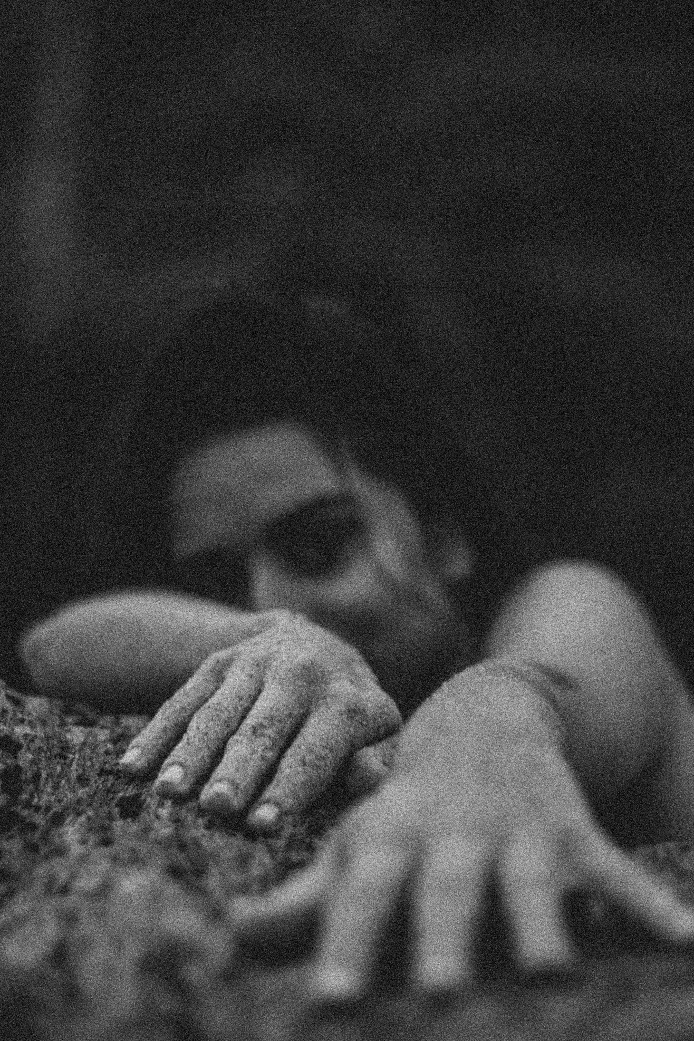 skin, innocence, wrist, beard, human face, human, women, lying down, musical instrument, one person, portrait, lifestyles, child, accessory, sphere, 4K, Phone HD Wallpaper