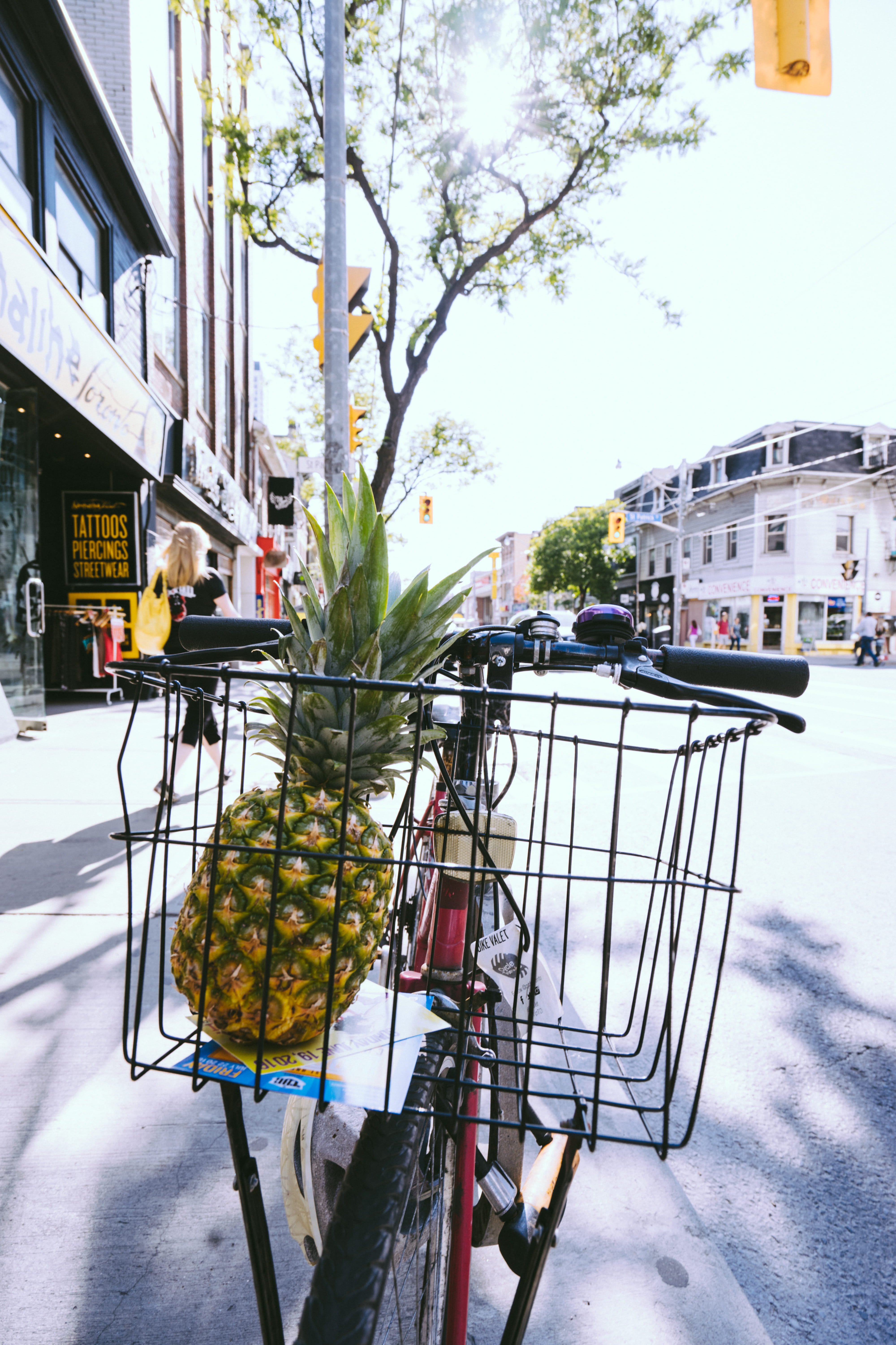 traffic light, woman, urban, city, tree, street, person, pineapple, land vehicle, built structure, food, wheel, no people, car, mode of transportation, Phone HD Wallpaper