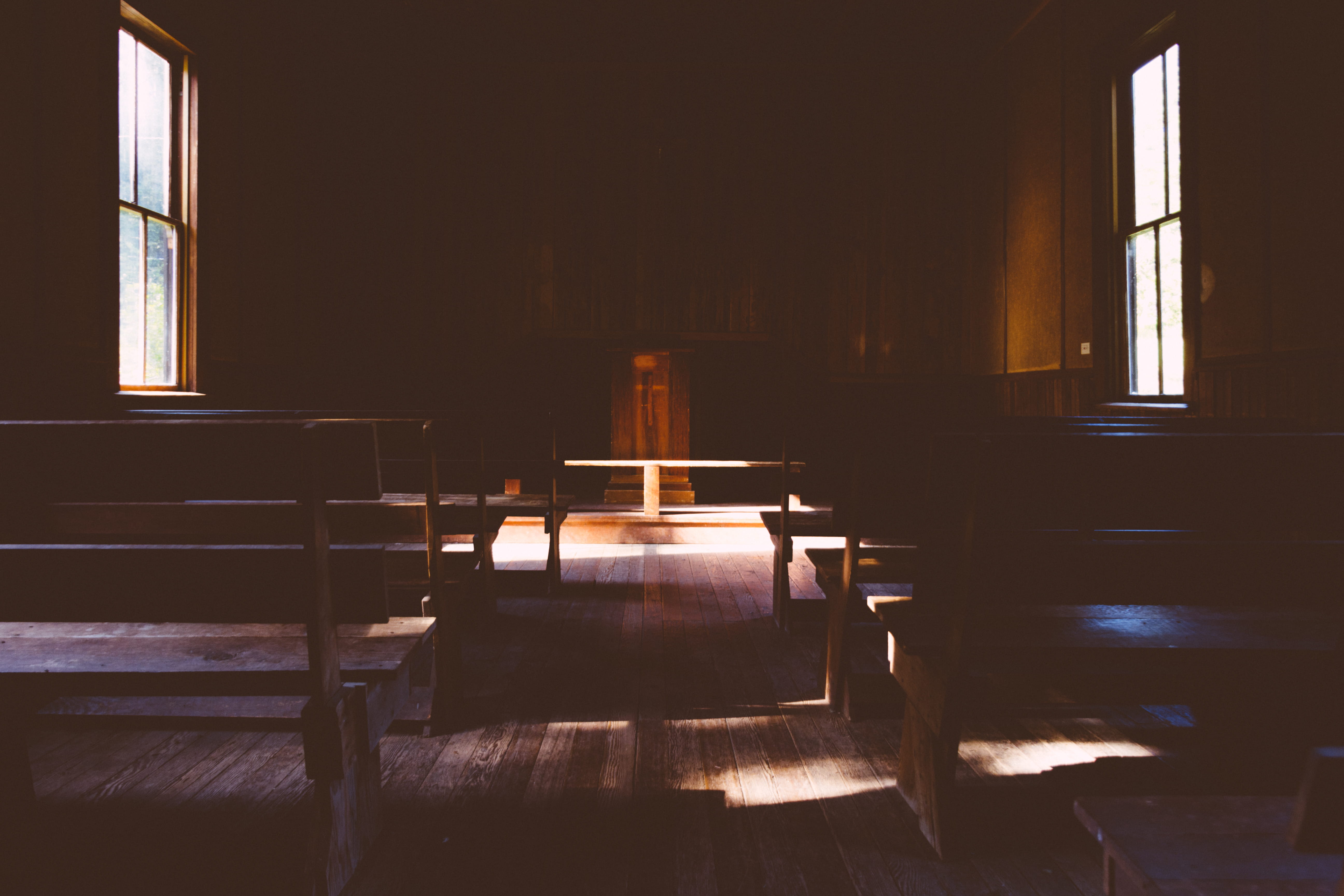 architecture, lighting, building, furniture, plywood, or, stage, 5K, no people, seat, plant, pew, hardwood, day, sunlight, theater, flooring, united states, HD Wallpaper