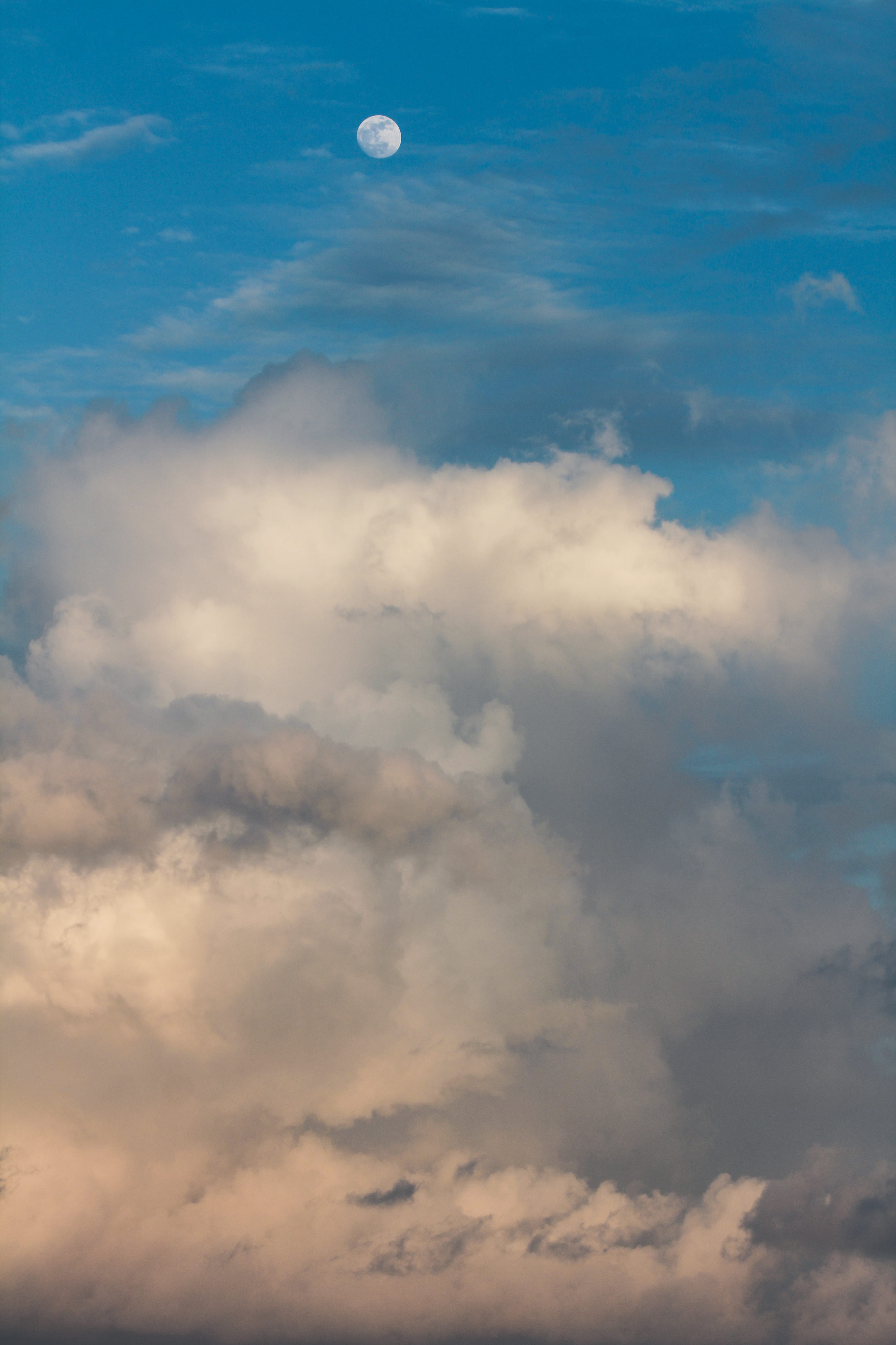 backgrounds, cloud - sky, day, beauty in nature, meteorology, addu city, heaven, scenics - nature, low angle view, tranquil scene, dusk, clouds, maradhoo, Phone HD Wallpaper