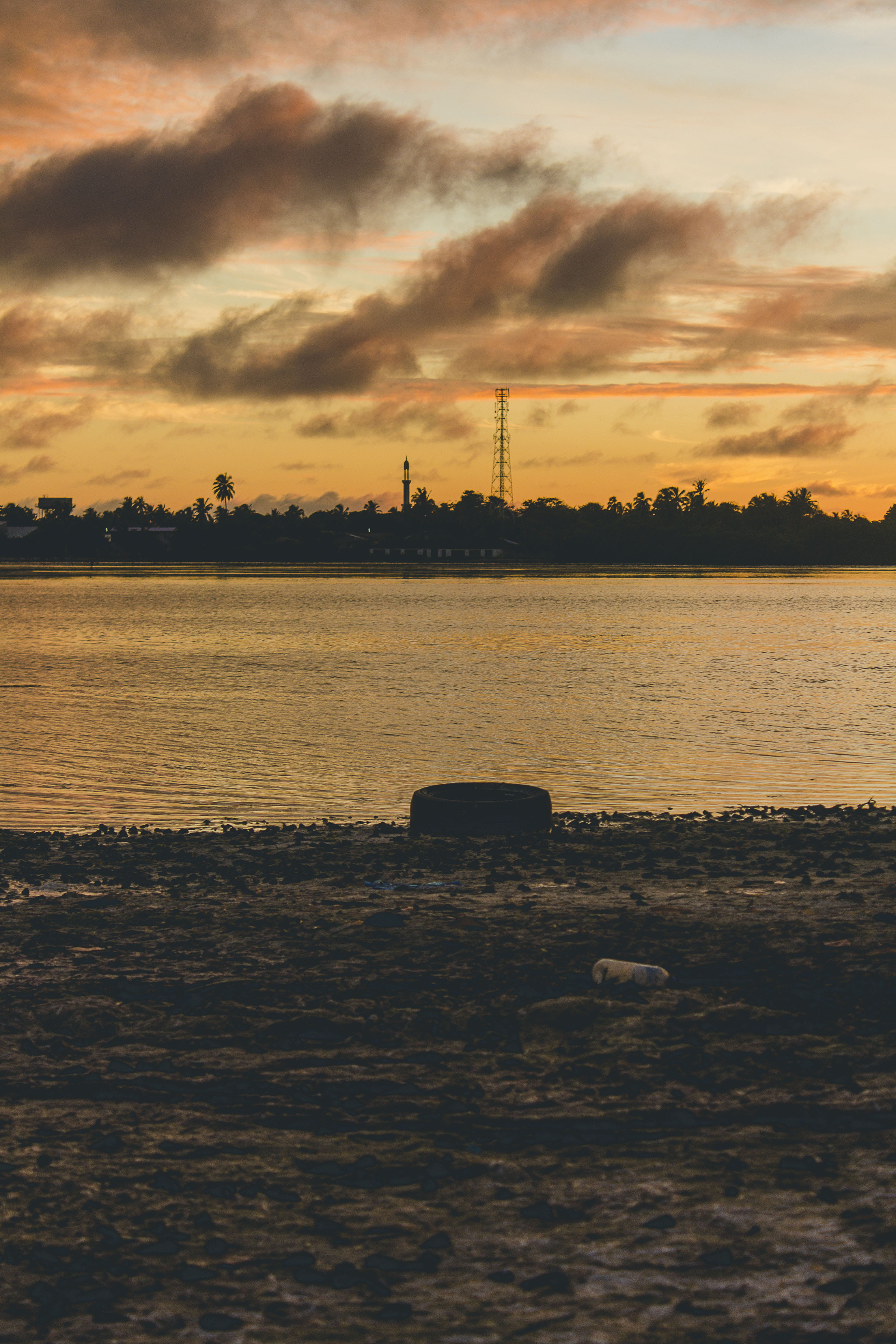 maldives, scenics - nature, landscape, trees, beach, nature, land, waterfront, non-urban scene, sunset, outdoors, tranquil scene, no people, sky, beauty in nature, Phone HD Wallpaper
