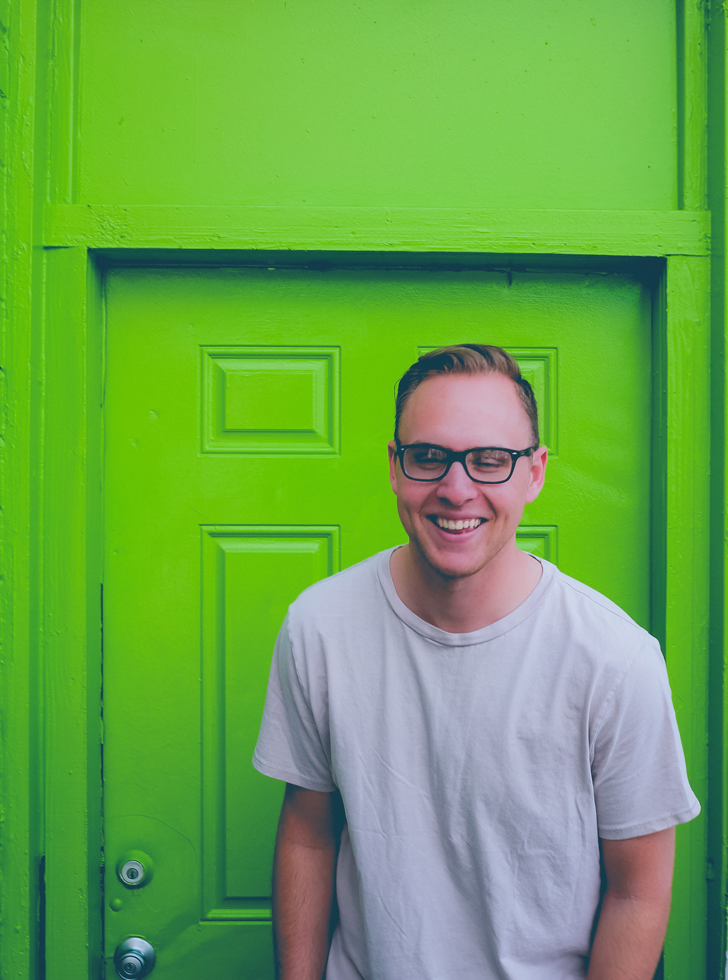 real people, casual, wearing, front view, neonbrand digital marketing, teeth, one person, waist up, man, looking at camera, green color, smile, casual clothing, Phone HD Wallpaper