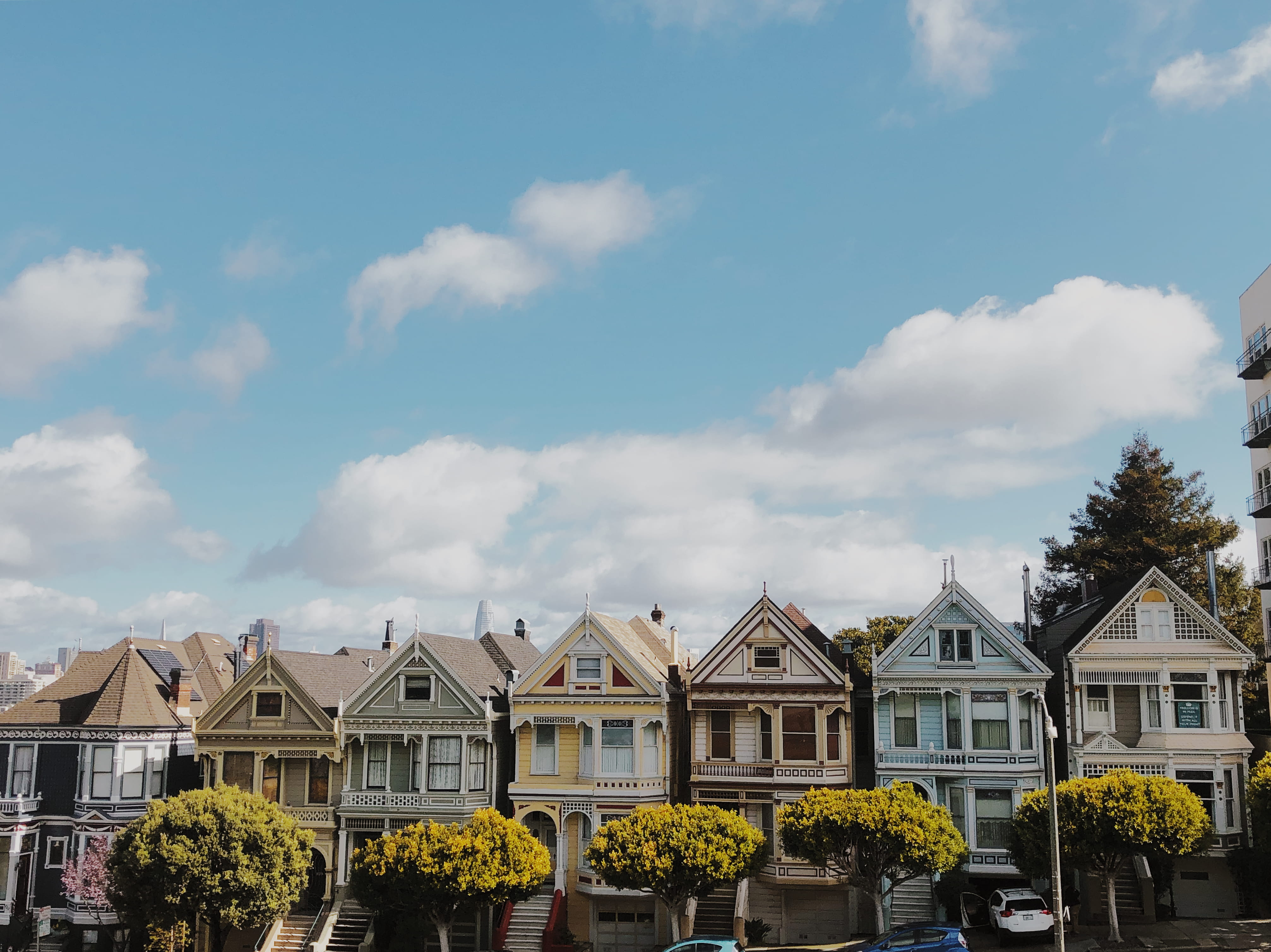 urban, united states, town, nature, outdoors, transportation, residential district, houses, architecture, window, housing, house, roof, car, day, alamo square park, HD Wallpaper