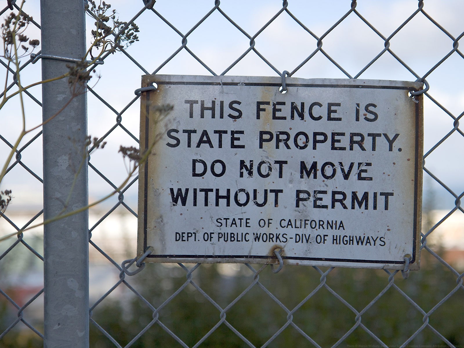signs, sign, exclusion, fence, security, focus on foreground, warning sign, metal, day, boundary, warning symbol, chain, communication, marcin, Link, barrier, HD Wallpaper