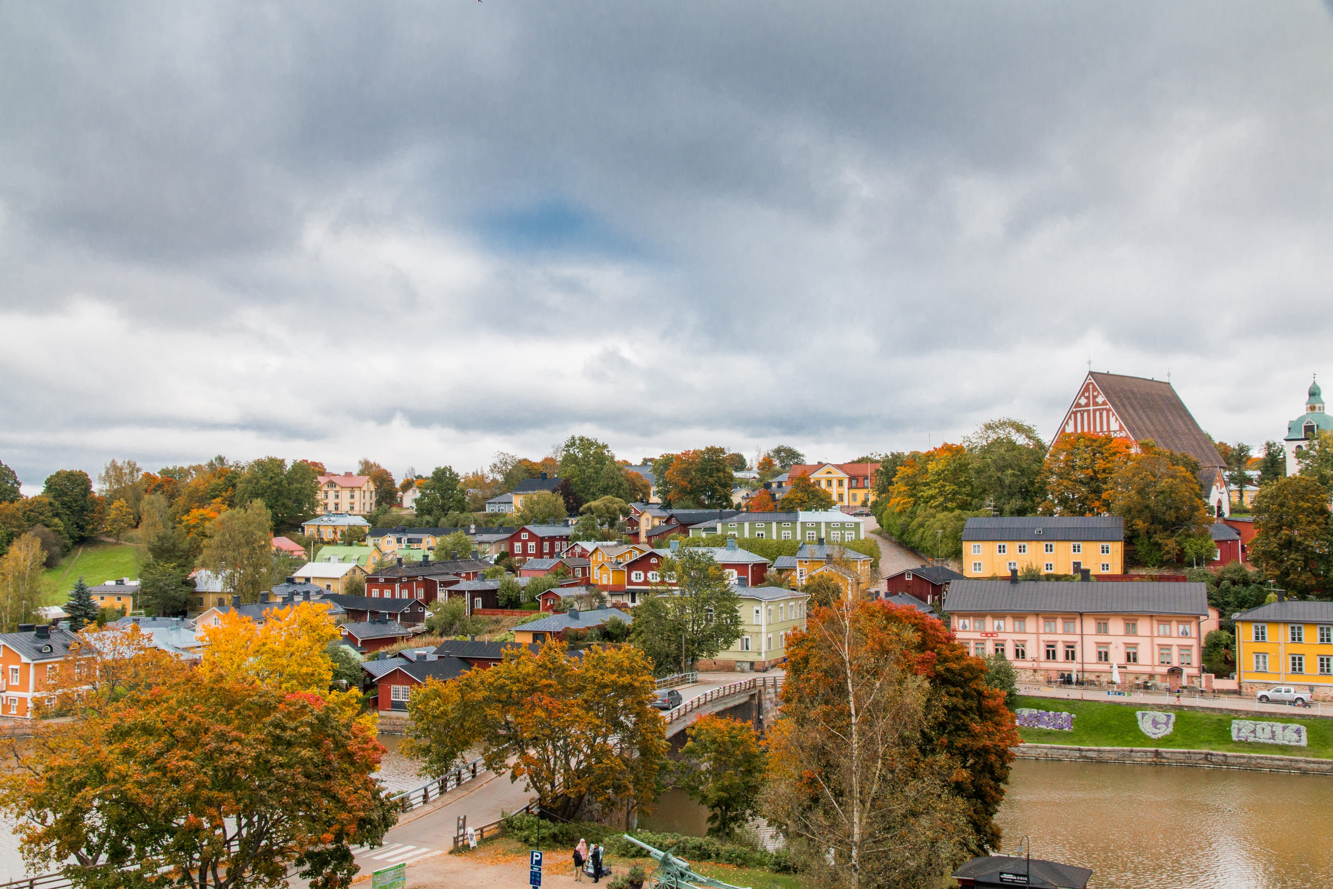 city, landscape, house, nature, plant, church, building, change, old town, high angle view, outdoors, fall colors, day, urban, view, cityscape, architecture, HD Wallpaper