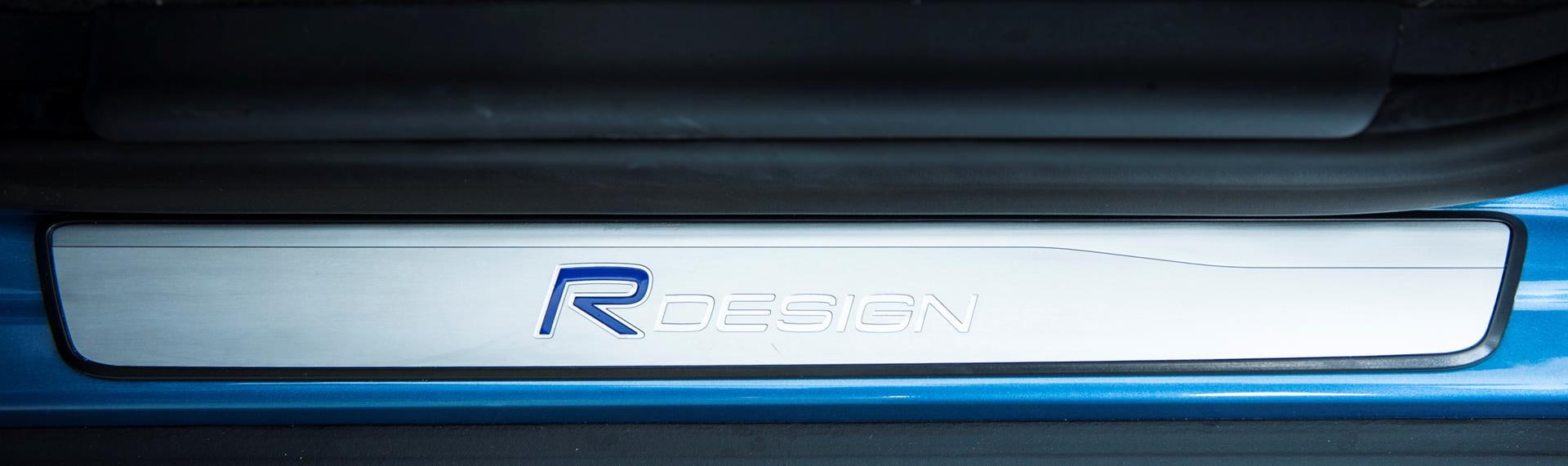 close-up, no people, indoors, arrow symbol, car, text, volvo, disabled access, communication, symbol, 1080P, transportation, xc, crossover, motor vehicle, HD Wallpaper