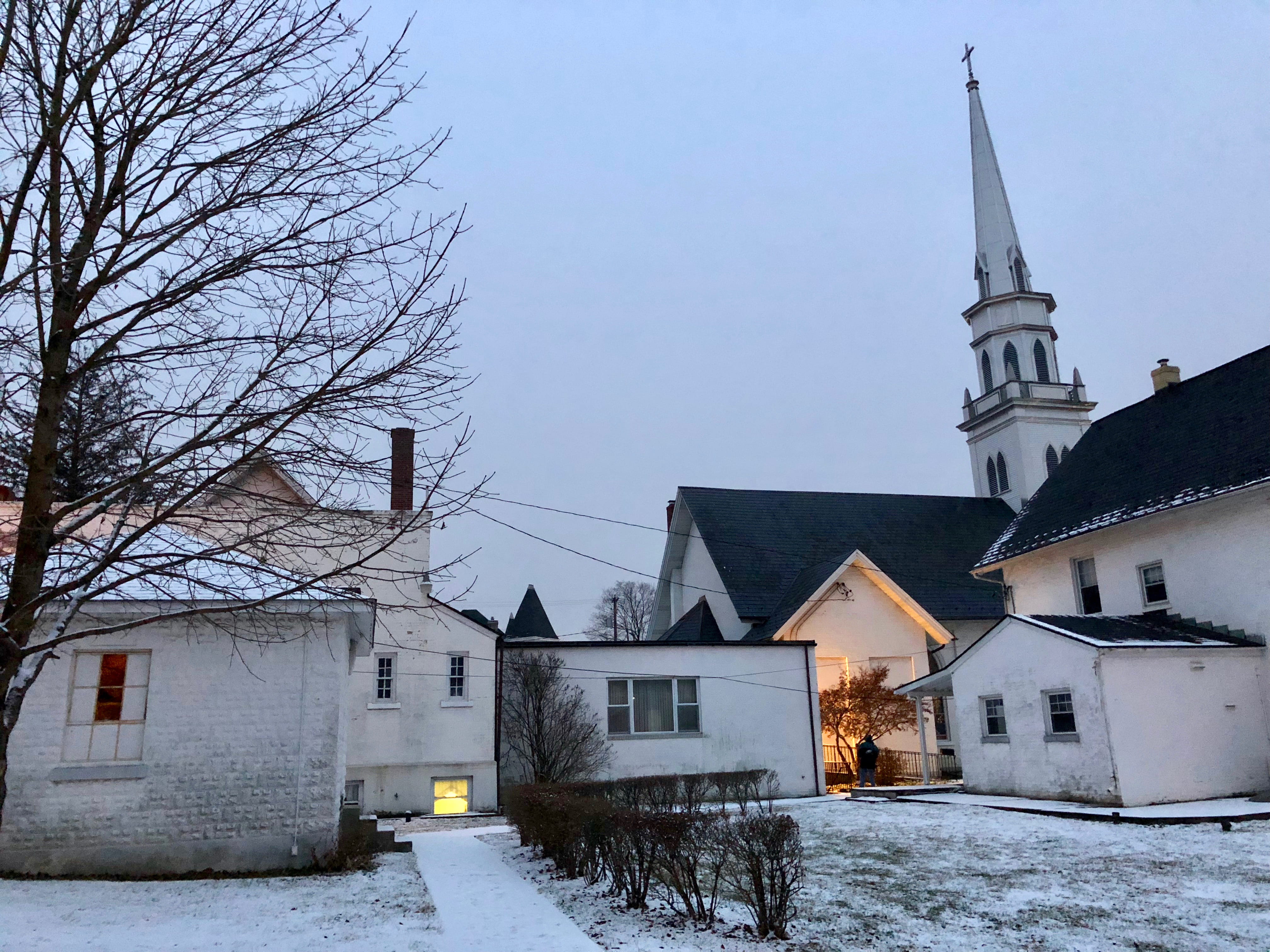 building exterior, catasauqua presbyterian church, architecture, built structure, allentown, snow, house, 4K, building, sky, lights, tree, no people, white, HD Wallpaper