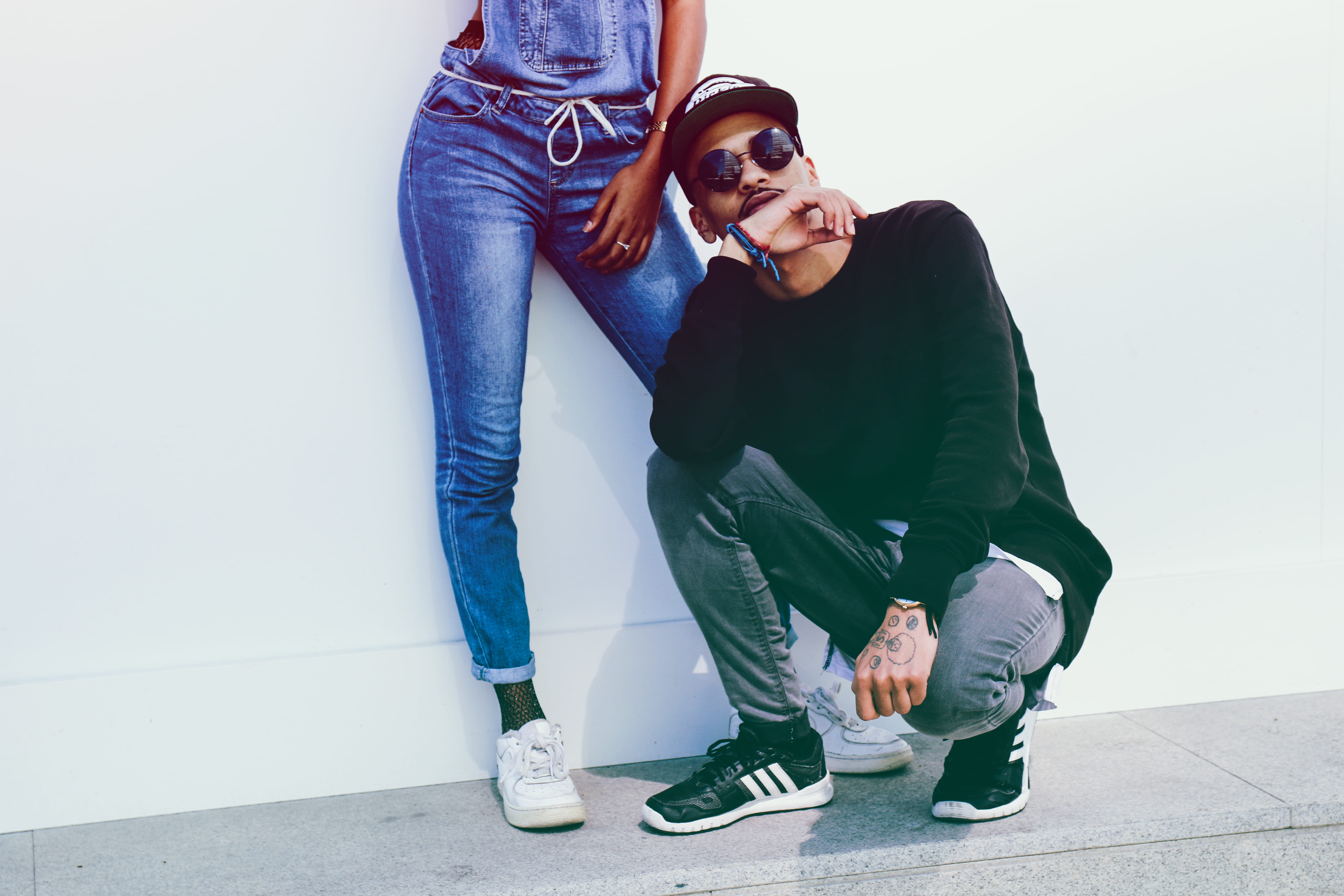 person, heterosexual couple, males, woman, men, casual Clothing, denim, fashion, leisure activity, couple - Relationship, positive emotion, women, lifestyles, HD Wallpaper