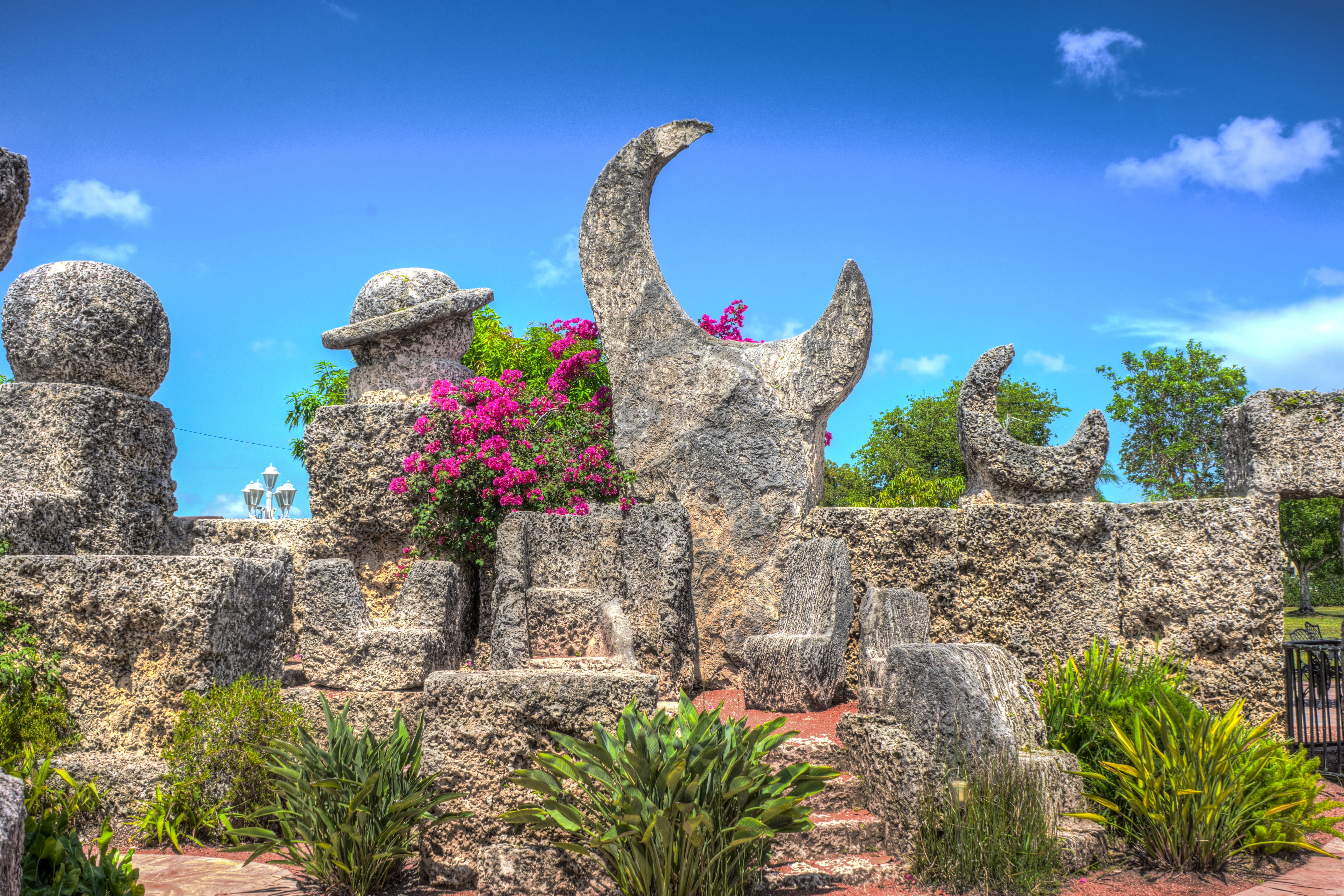 mystery, building, concrete, 5K, history, beside, animal, green, architecture, unique, south florida, solid, the past, statues, miami, ancient, flower, HD Wallpaper