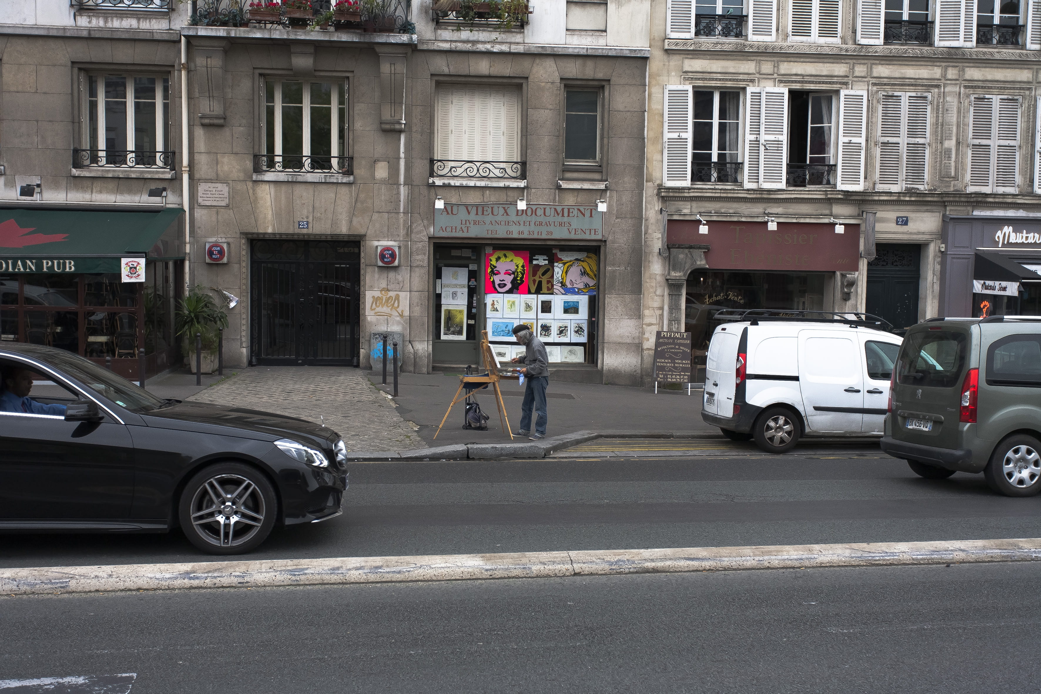 stationary, day, city, communication, residential district, street, mode of transportation, built structure, street artist - quartier latin, building exterior, HD Wallpaper