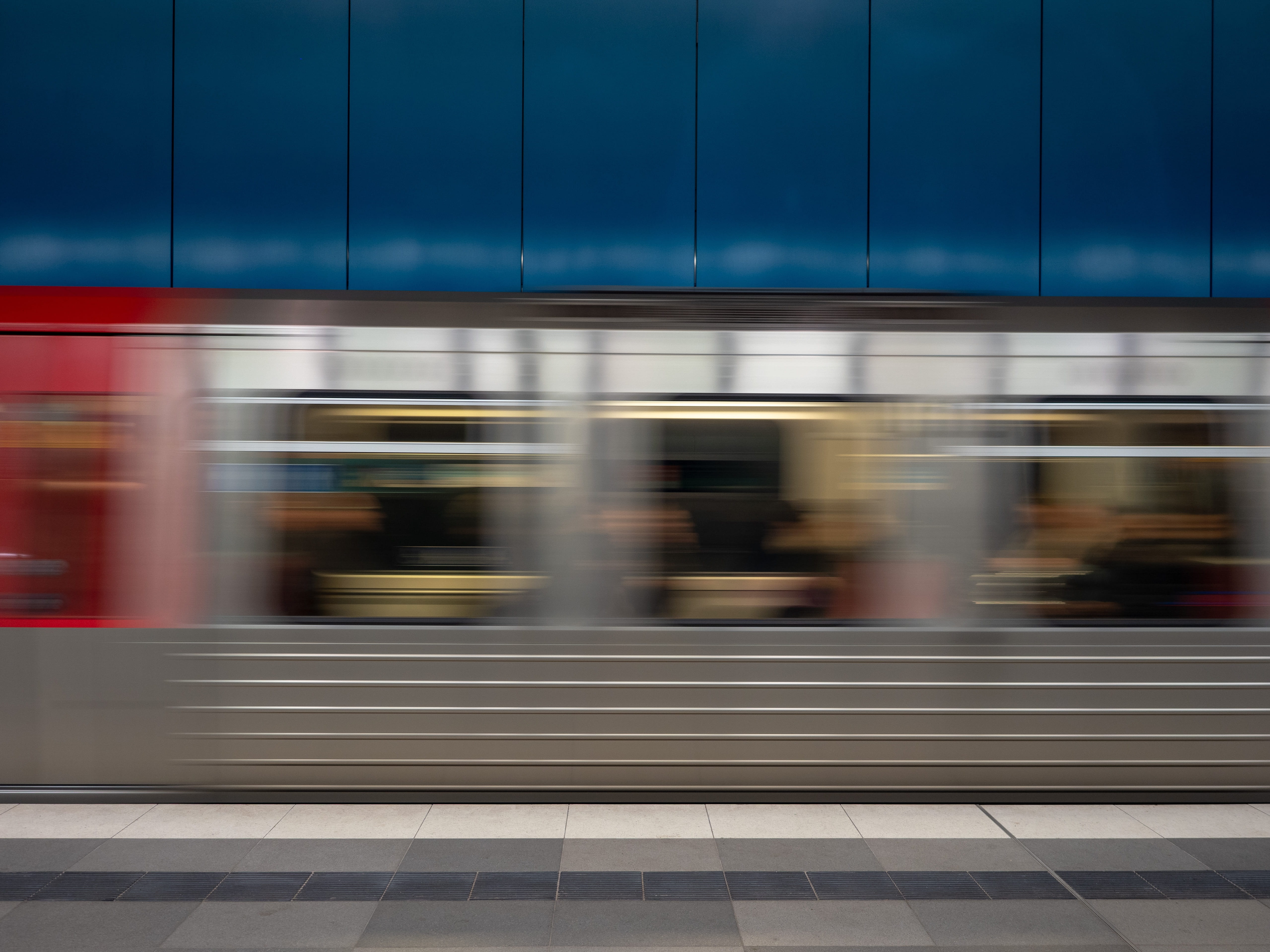 outdoors, train, overseas quartier, train - vehicle, hamburg, hanseatic city, blue, motion, u4, no people, station, railroad station platform, hochbahn, HD Wallpaper