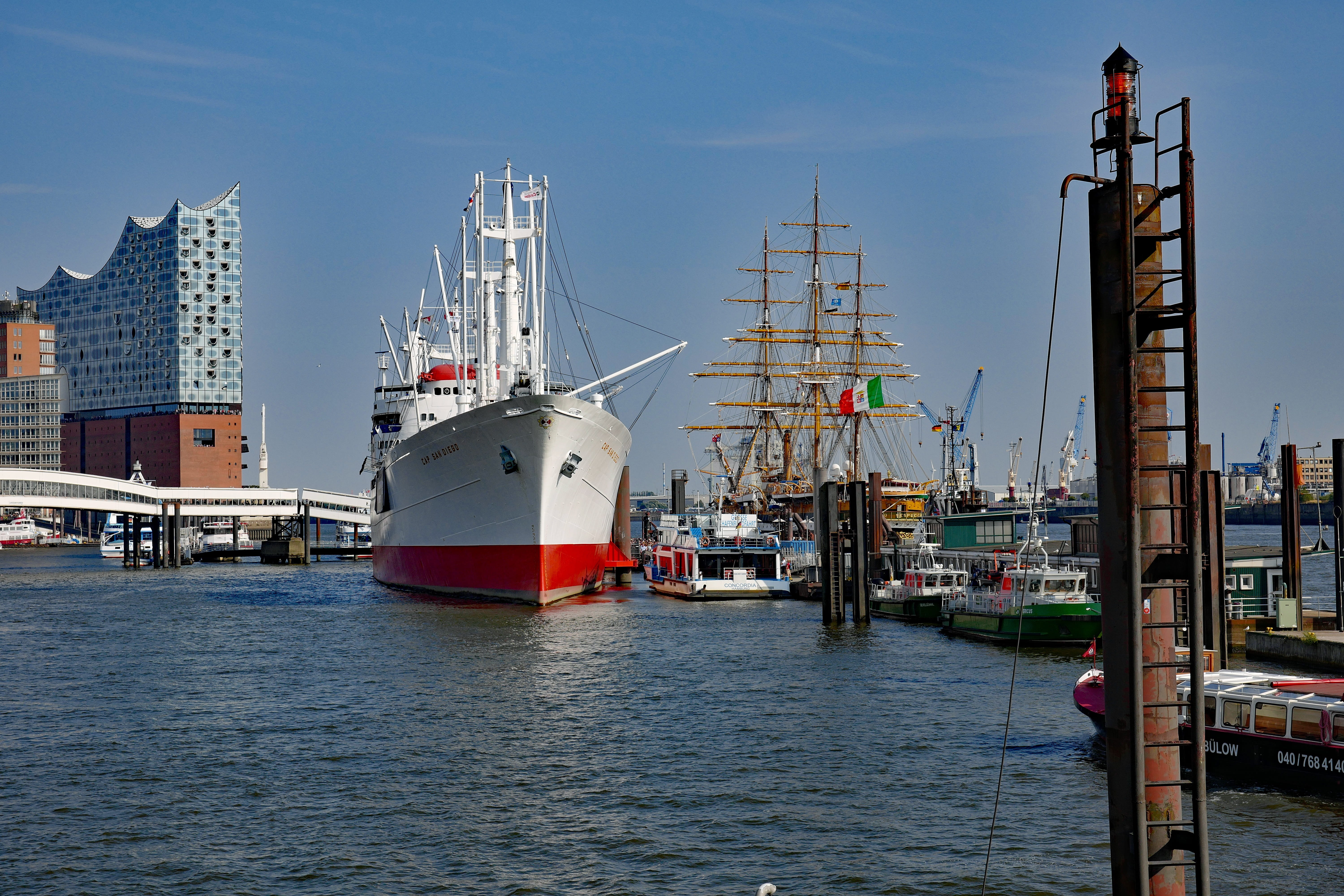 outdoors, ship, 5K, sky, waterfront, architecture, harbor, no people, sailing vessel, hamburg, transportation, built structure, training ship, industry, HD Wallpaper