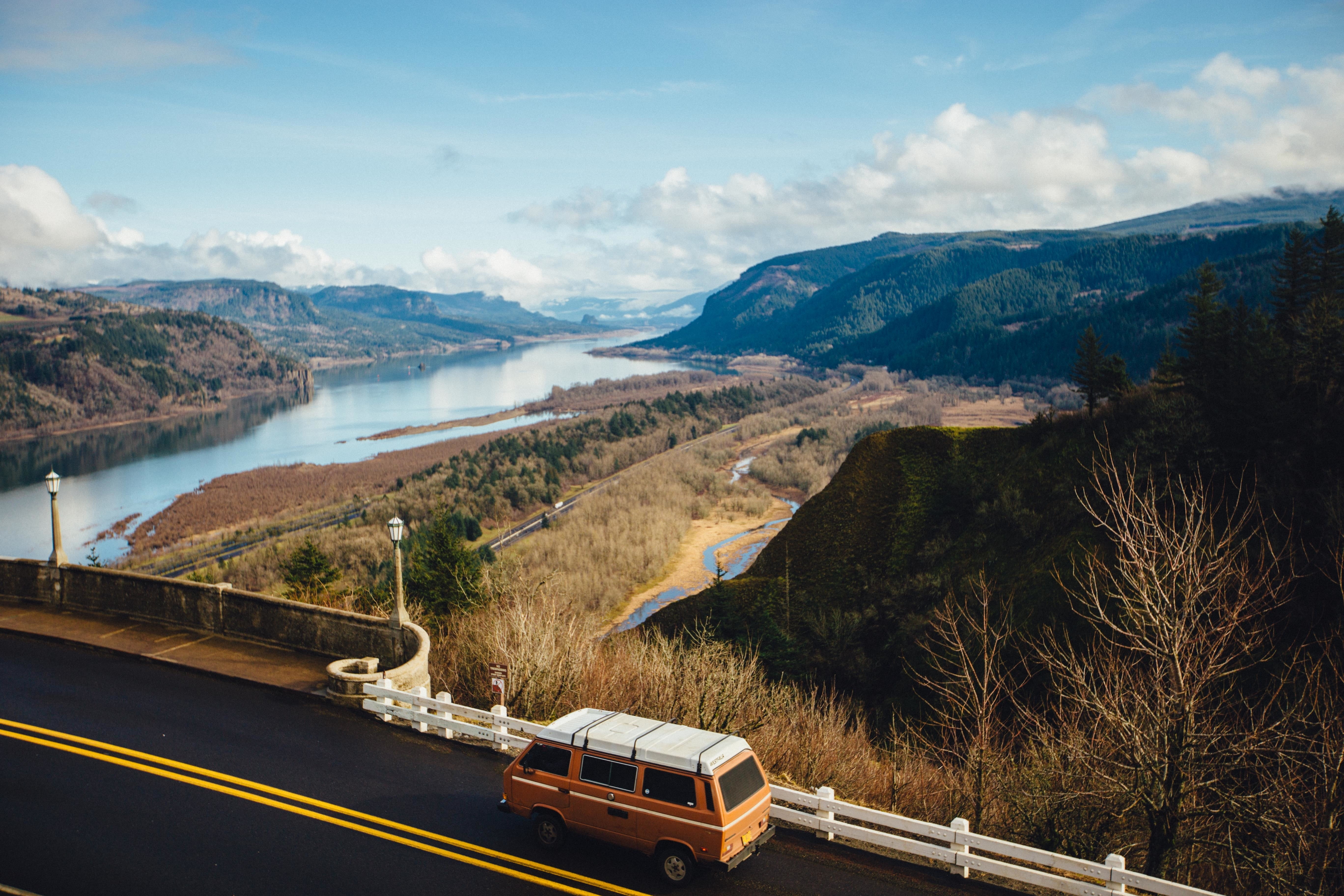 lifestyle, traveler, tourism, beauty in nature, tree, mode of transport, destination, vanabode, outdoors, drive, non-urban scene, journey, mode of transportation, HD Wallpaper