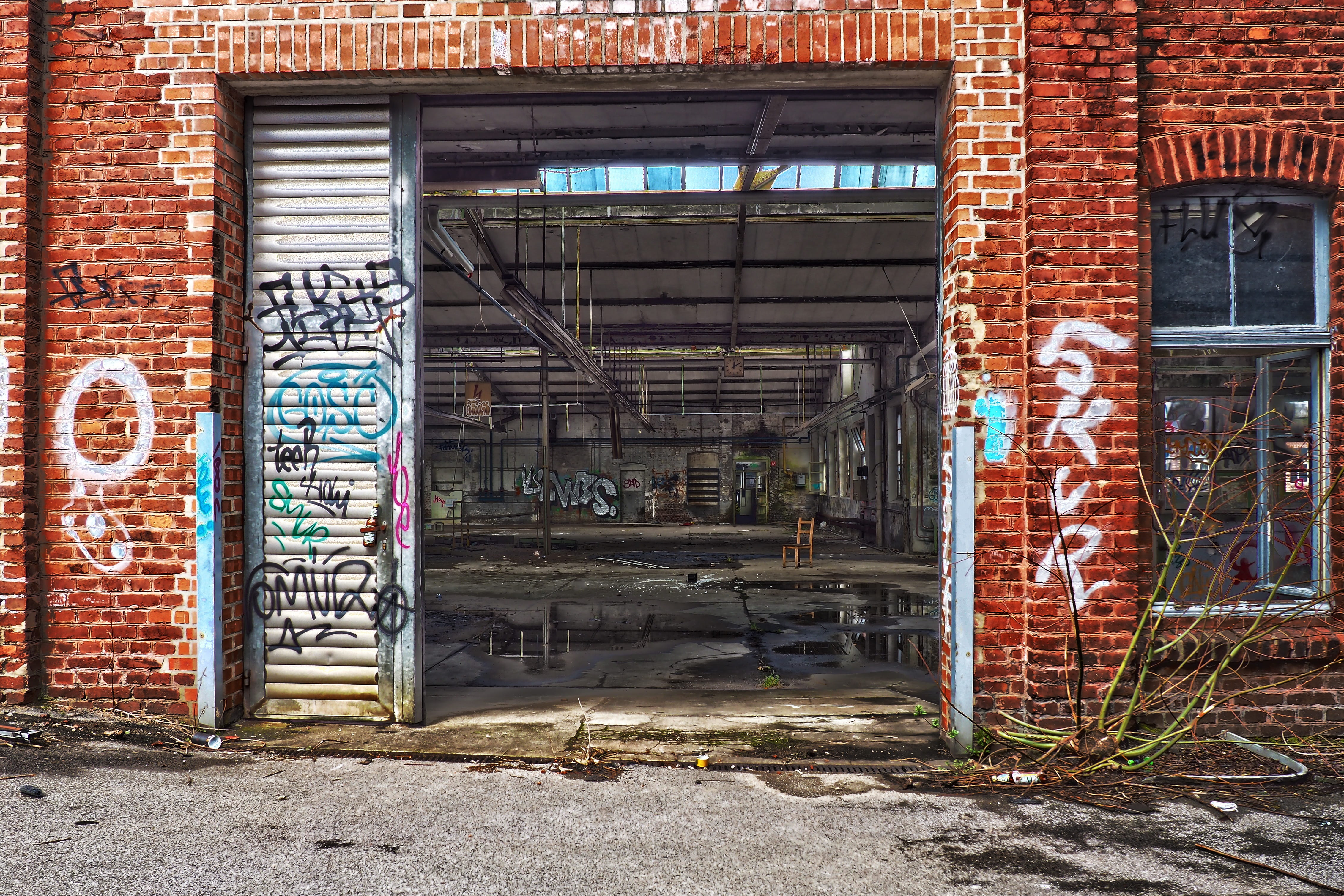 dirty, past, entrance, ailing, wall - building feature, light, old, factory building, hdr photography, hall, text, wall, no people, graffiti, factory, destruction, HD Wallpaper