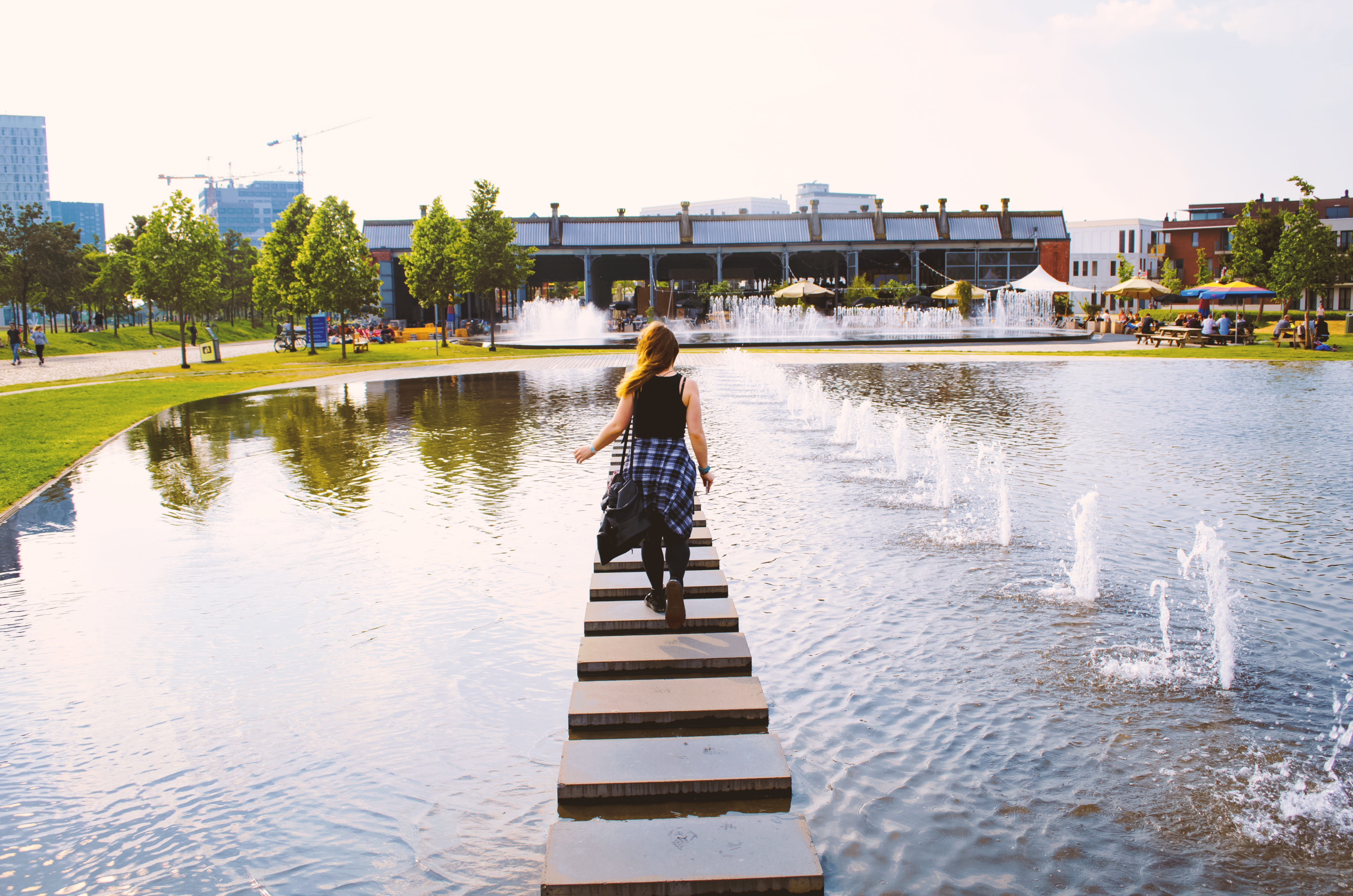 leisure activity, sunlight, human, rear view, women, girl, belgium, woman, plant, summer, city, built structure, fountain, one person, day, casual clothing, HD Wallpaper