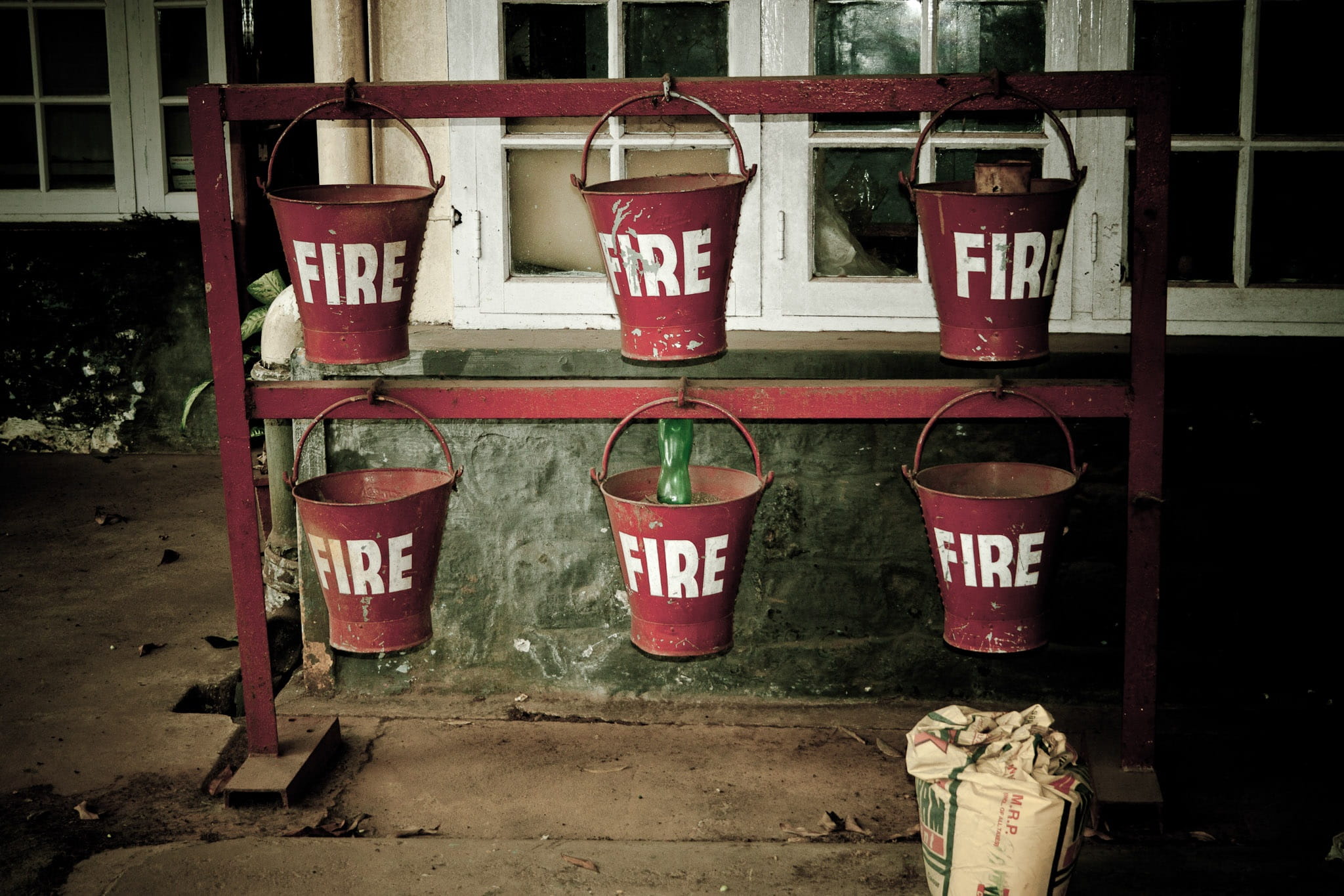 hanging, security, text, safety, 1080P, side by side, day, communication, fire protection, outdoors, fire fighting water supply, Fire, fire, protection, HD Wallpaper