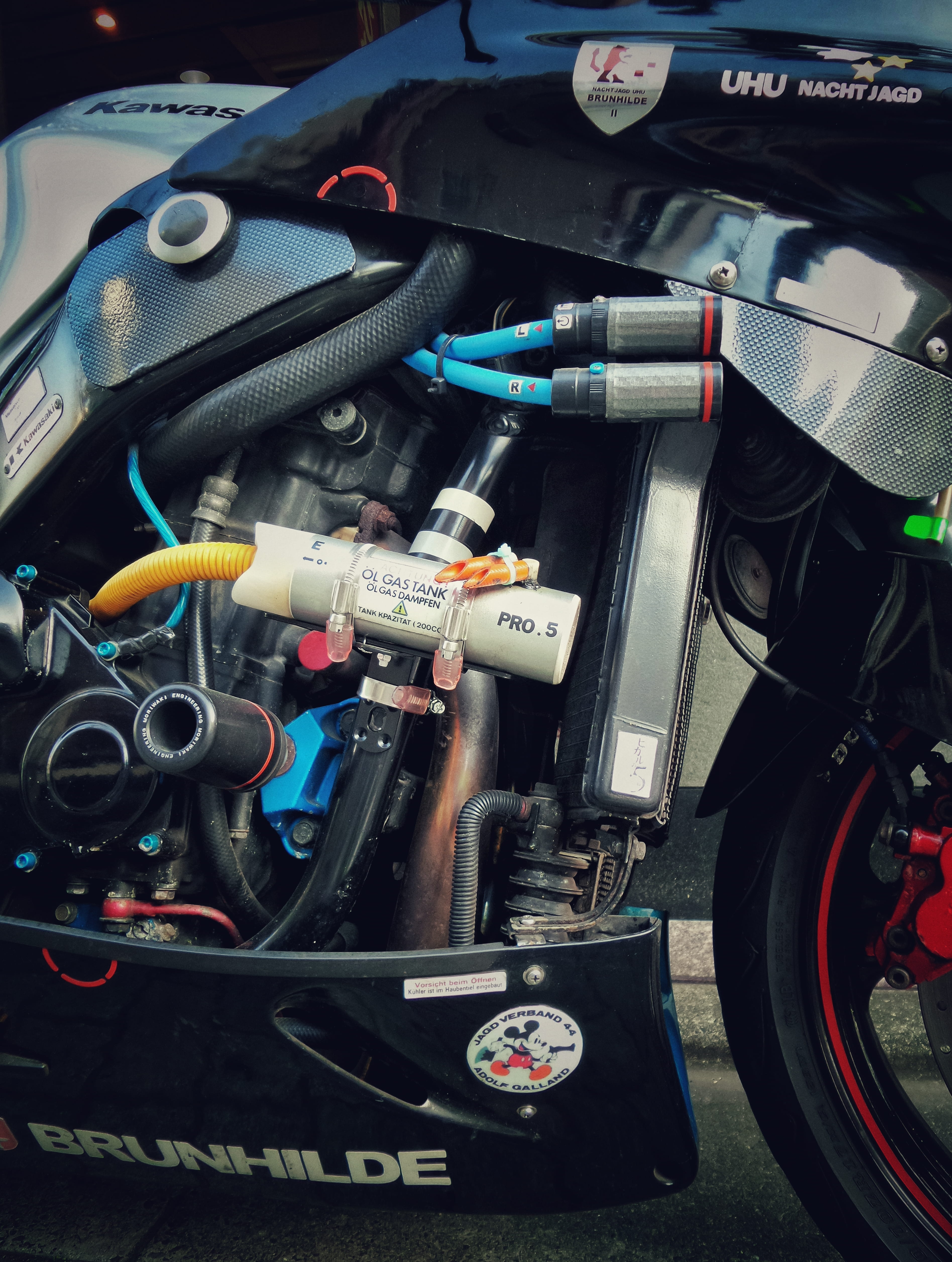 bike, engine, sports, black, gas, no people, choice, gray, 4K, day, industry, number, communication, tank, large group of objects, indoors, kawasaki, close-up, Phone HD Wallpaper
