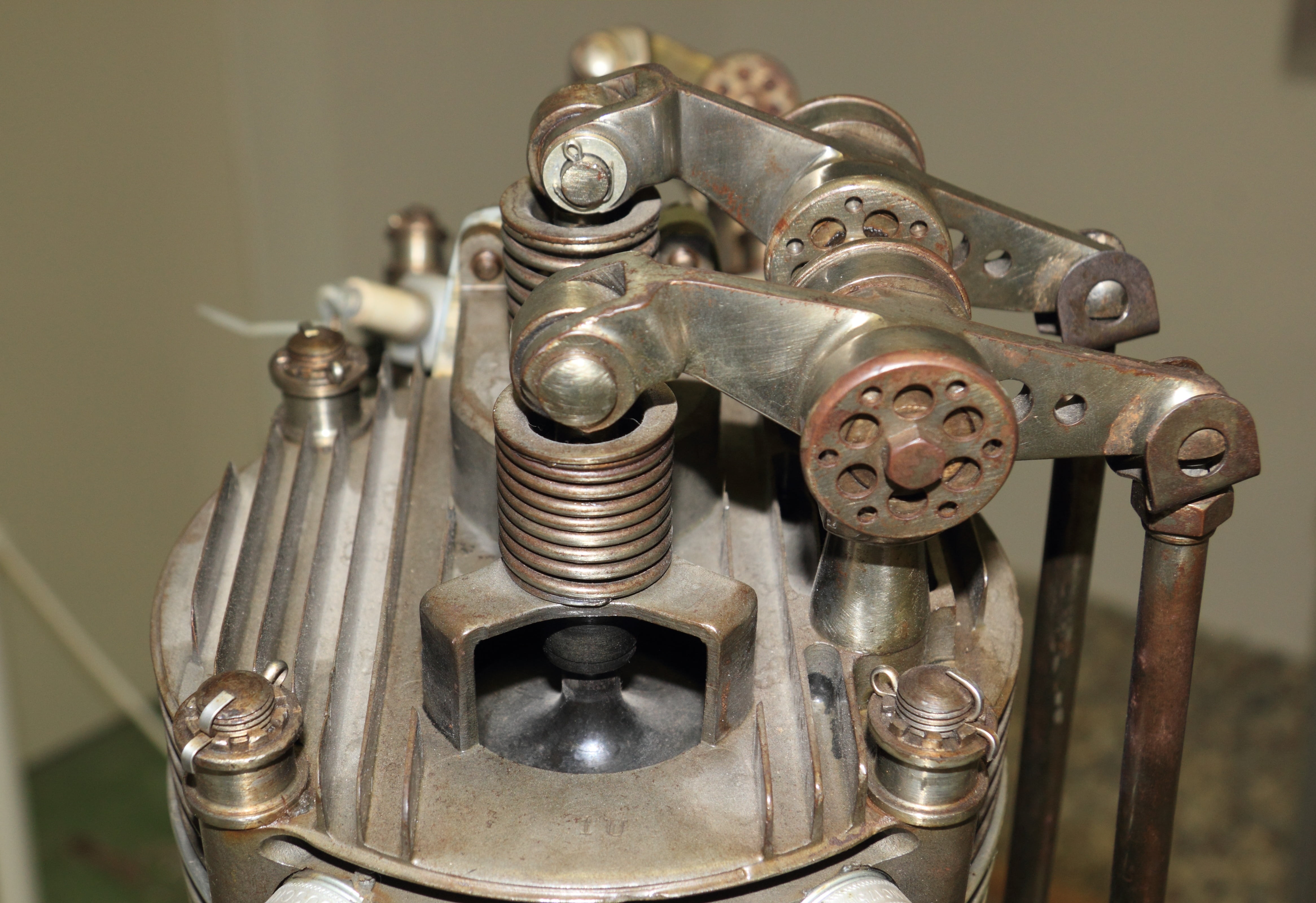 metal, close-up, technology, berlin, bolt, indoors, gatow, industry, fuel and power generation, silver colored, engine, equipment, factory, machine part, HD Wallpaper