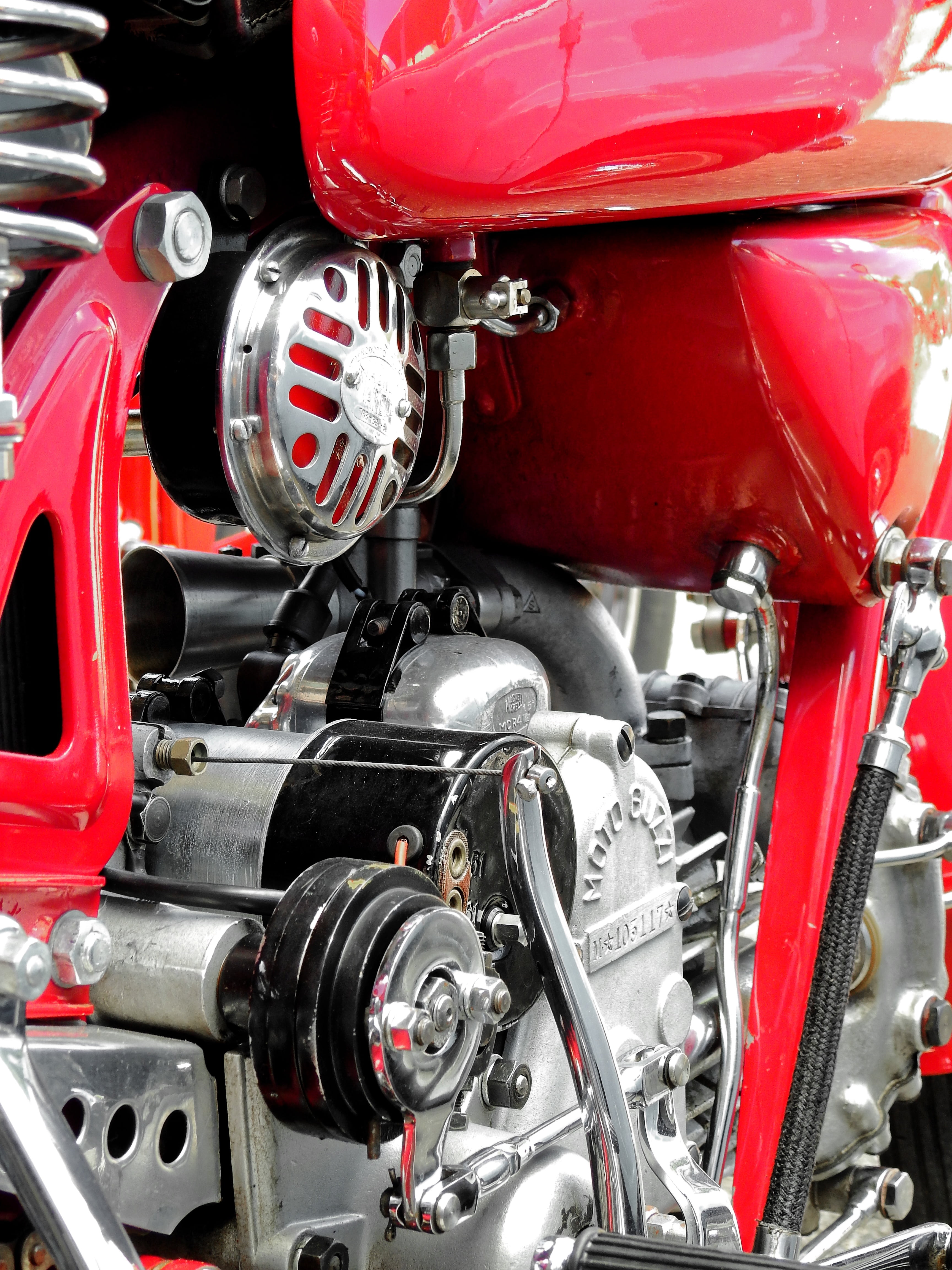 engine, two wheeled vehicle, machinery, transportation, oldtimer, 4K, car, motor vehicle, rarity, old, motoguzzi, stationary, machine part, motor, oldi, Phone HD Wallpaper