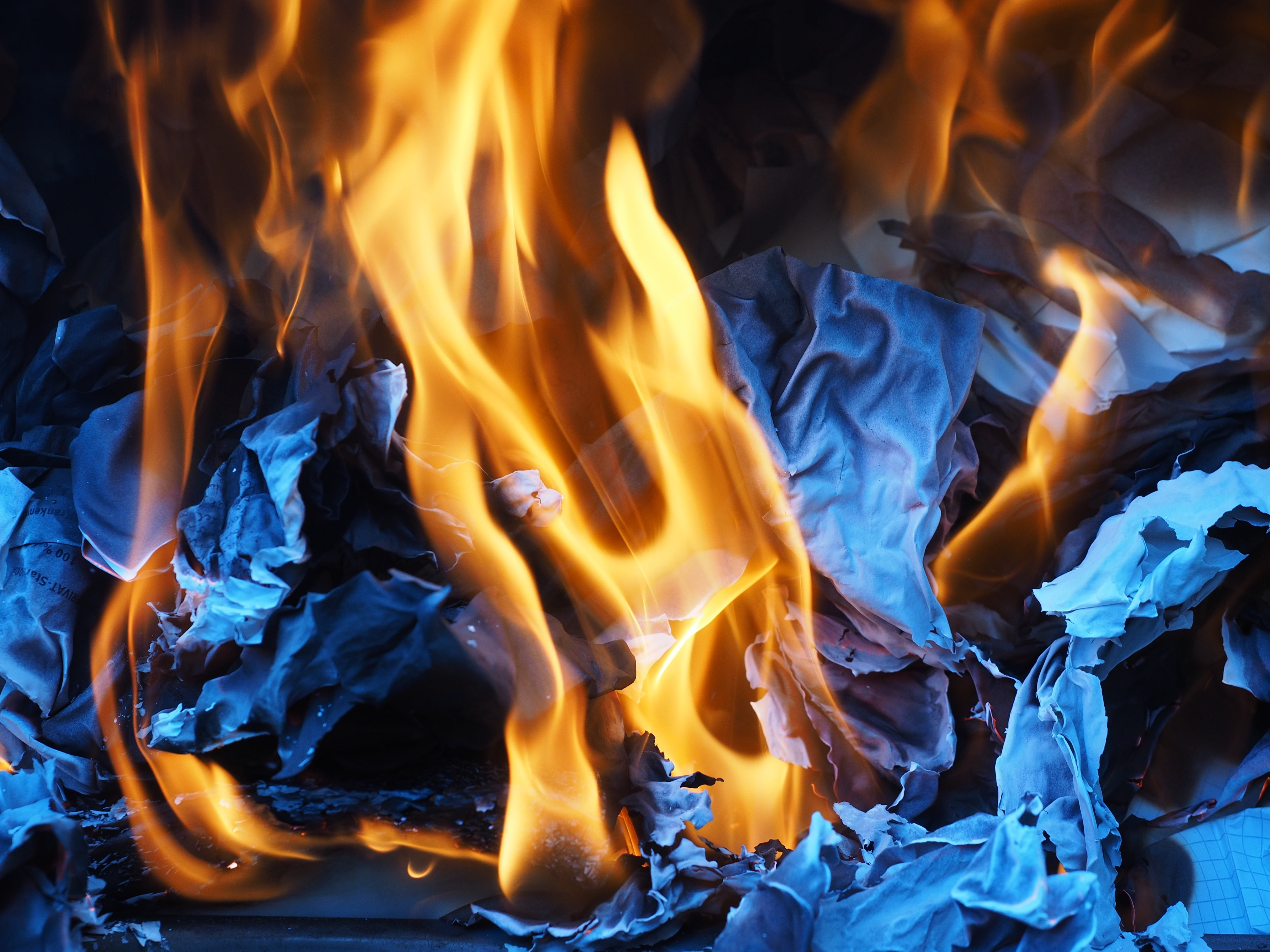wood - material, hot, flame, no people, indoors, motion, 4K, burn, log, orange color, fire - natural phenomenon, firewood, glowing, photo, long exposure, HD Wallpaper