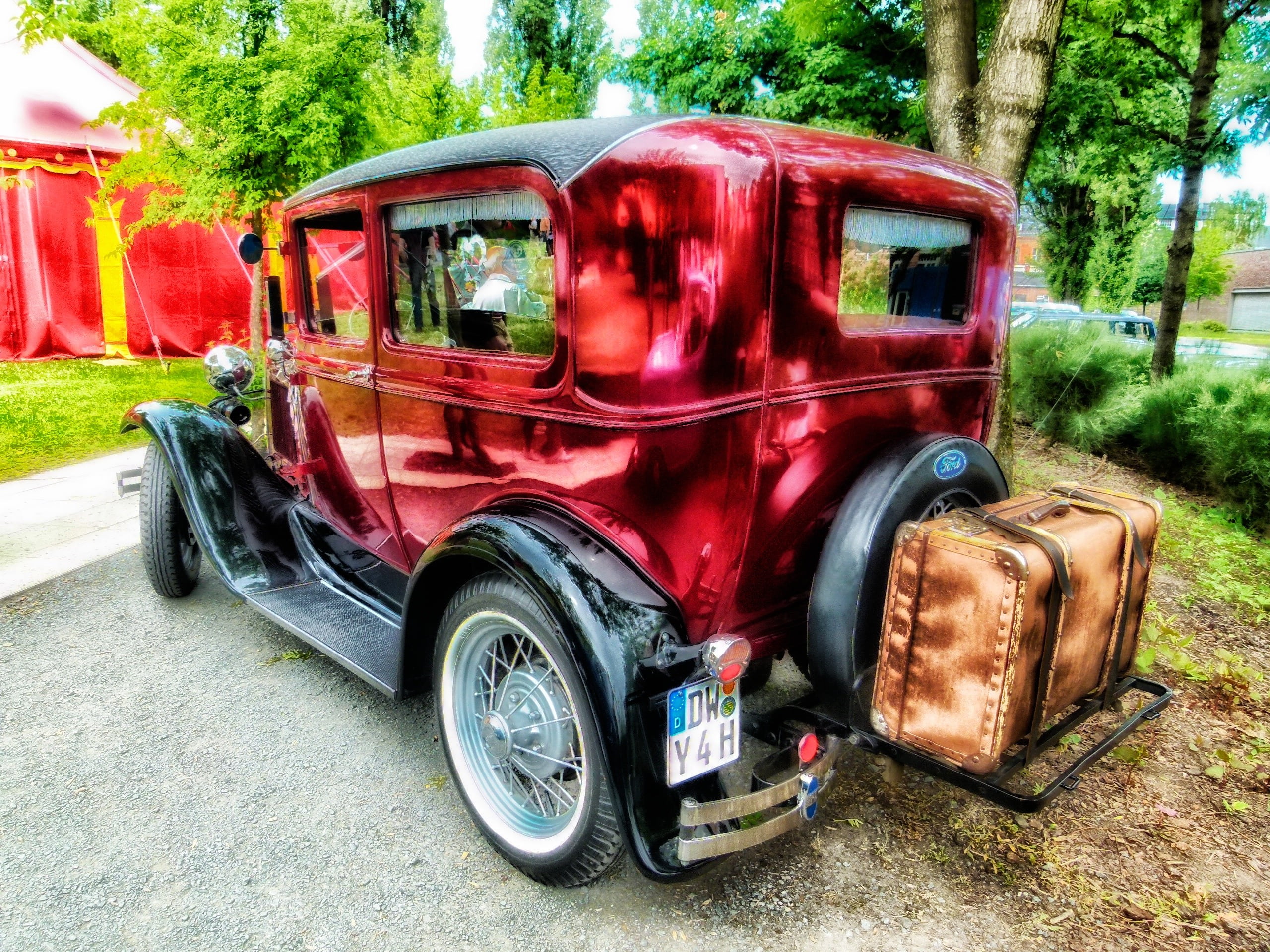 vintage Car, transportation, beside, red, land Vehicle, parked, stationary, plant, day, outdoors, hdr, street, obsolete, classic, vintage, city, automobile, HD Wallpaper