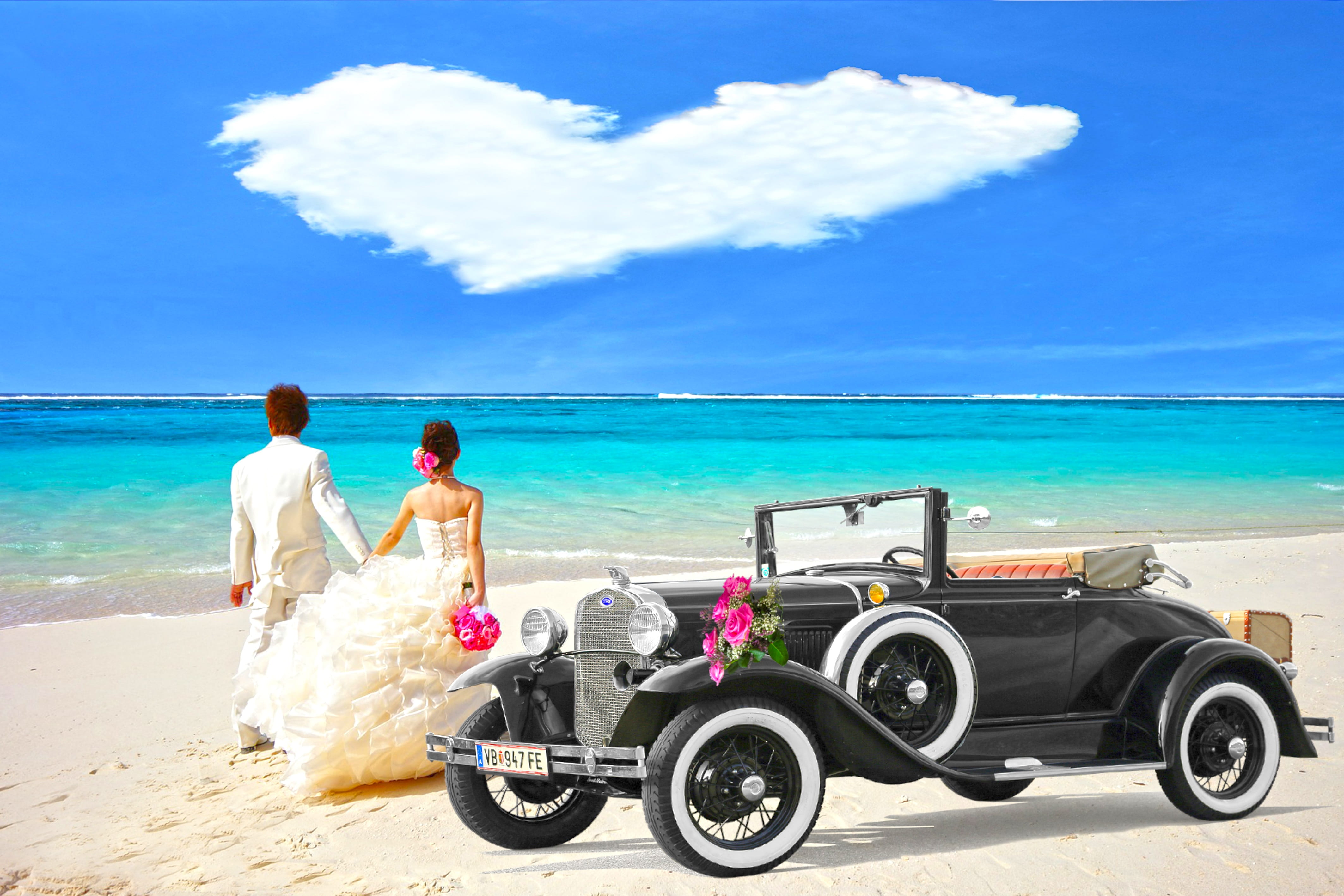 honeymoon, black, holiday, couple - relationship, beauty in nature, togetherness, car, rays, groom, cloud - sky, beach, horizon, men, sunlight, vacations, HD Wallpaper