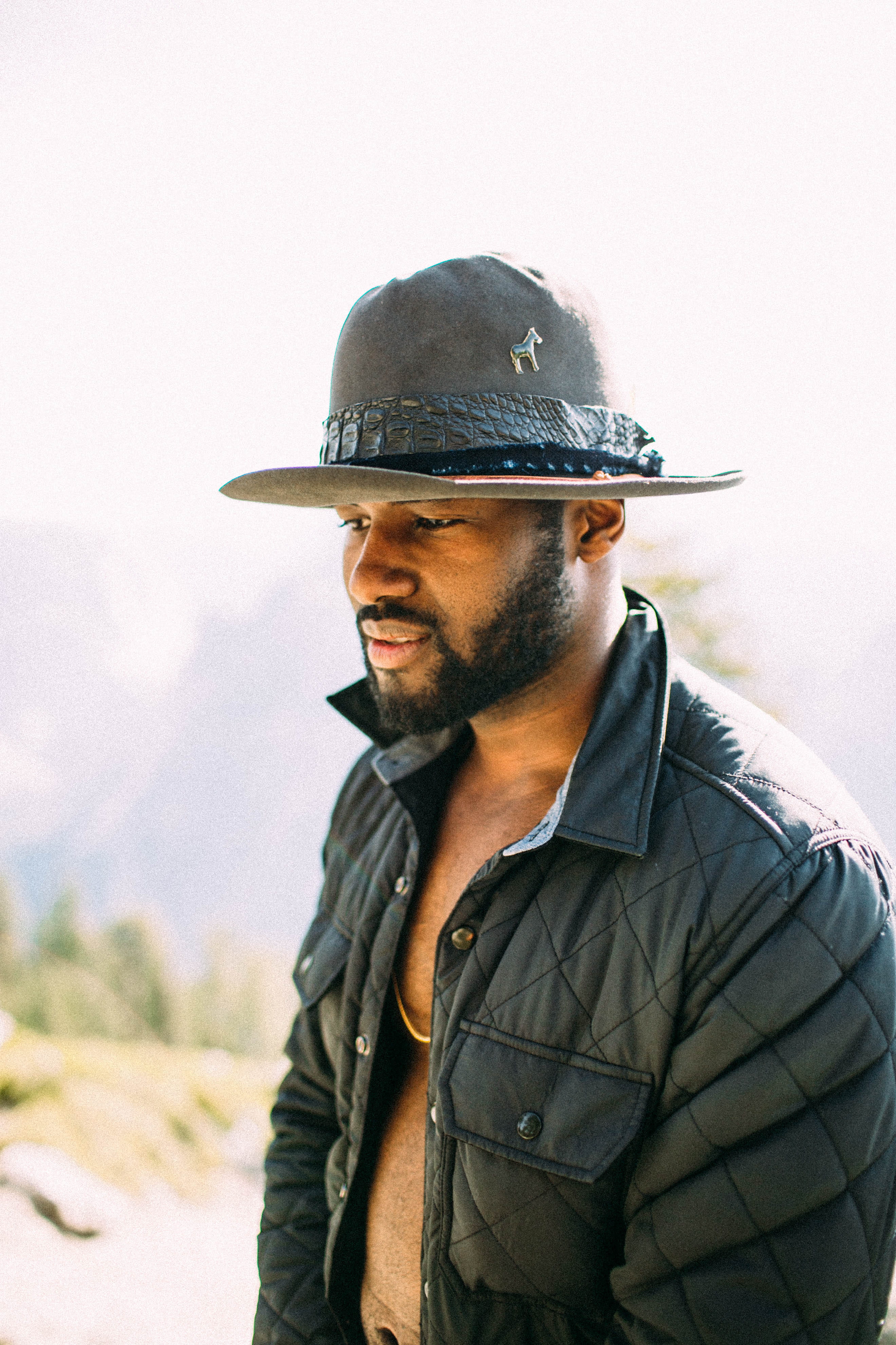 4K, cowboy, mid adult, one person, black, mid adult men, males, hat, buffer, leather, lifestyles, wearing, jacket, man, real people, african american, Phone HD Wallpaper