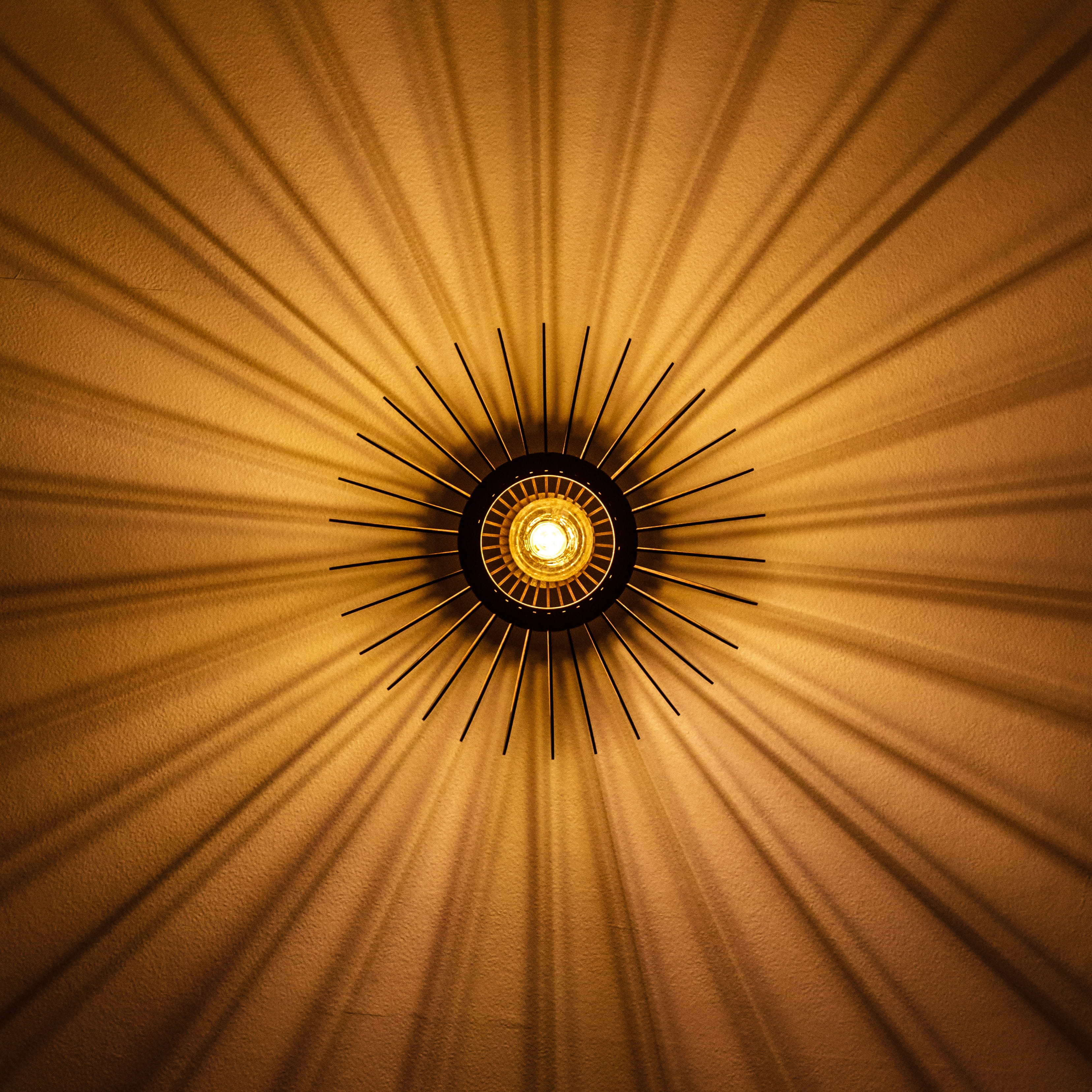 glowing, filament, 2K, light, bill, geometric shape, directly below, chandelier, full frame, pattern, electric lamp, shadow shadow game, blanket, shape, Phone HD Wallpaper