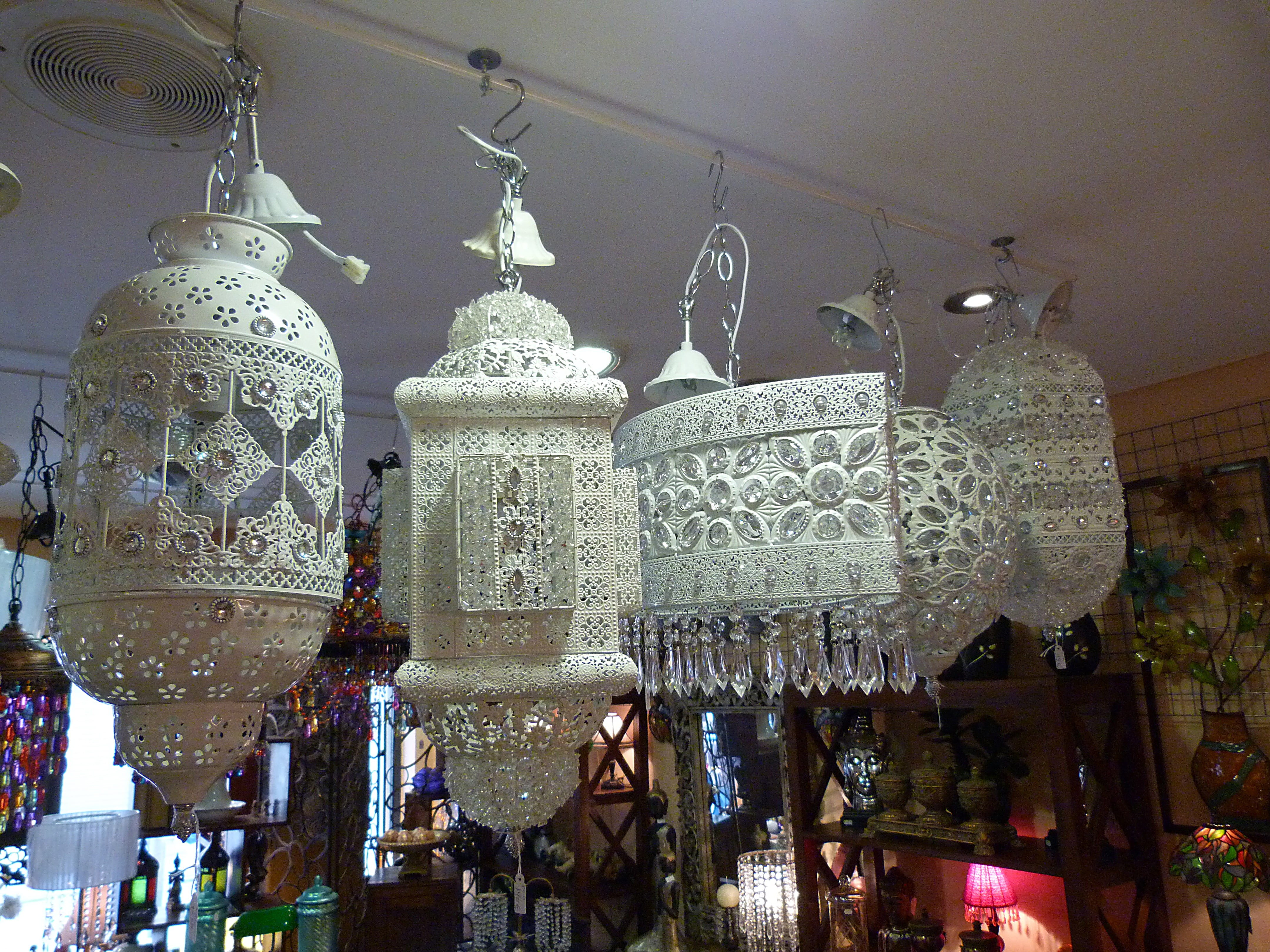 group, lamps, variation, lights, religion, for sale, hanging, focus, illuminated, belief, sale, retail display, group of people, women, choice, market, HD Wallpaper