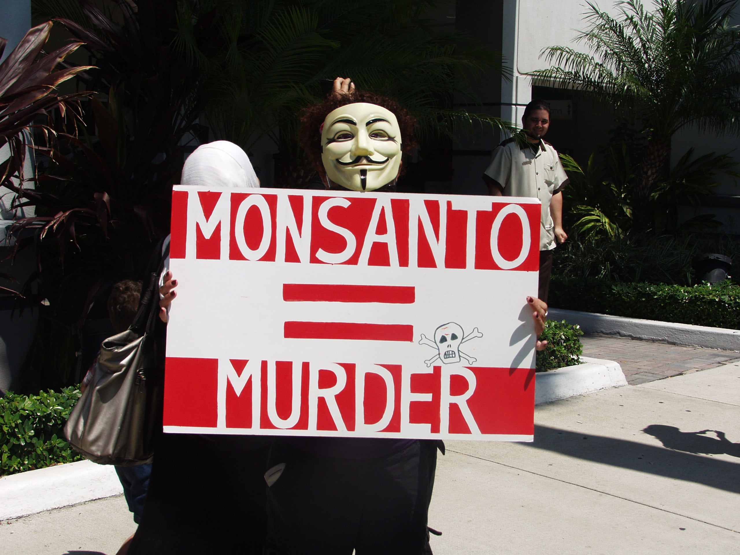 architecture, message, nature, plant, representation, people, gmo, anomim, day, red, information, mask, male likeness, street, standing, front view, human representation, HD Wallpaper
