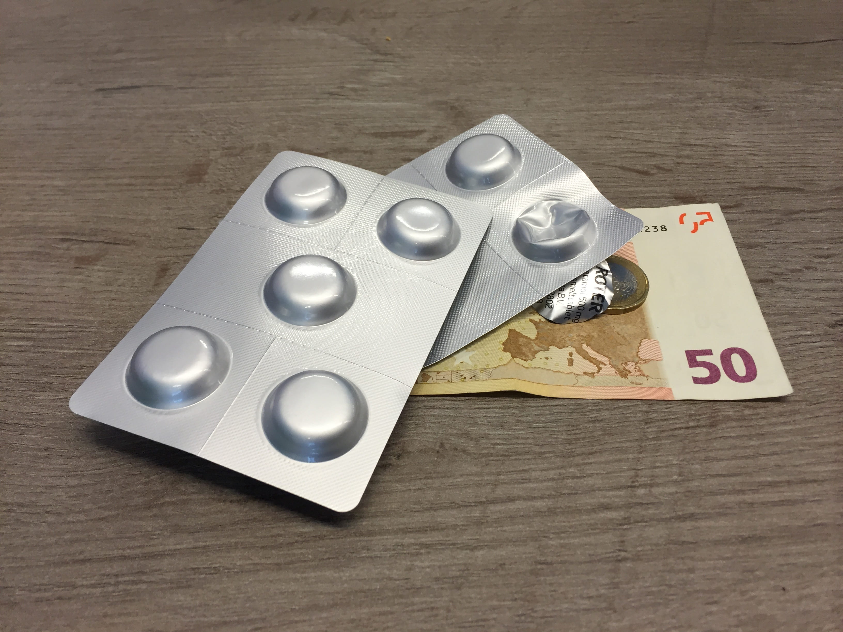 wooden, Money, group of objects, brown, luck, top, indoors, communication, text, western script, pills, euros, day, Medicines, euro, health insurance, surface, HD Wallpaper