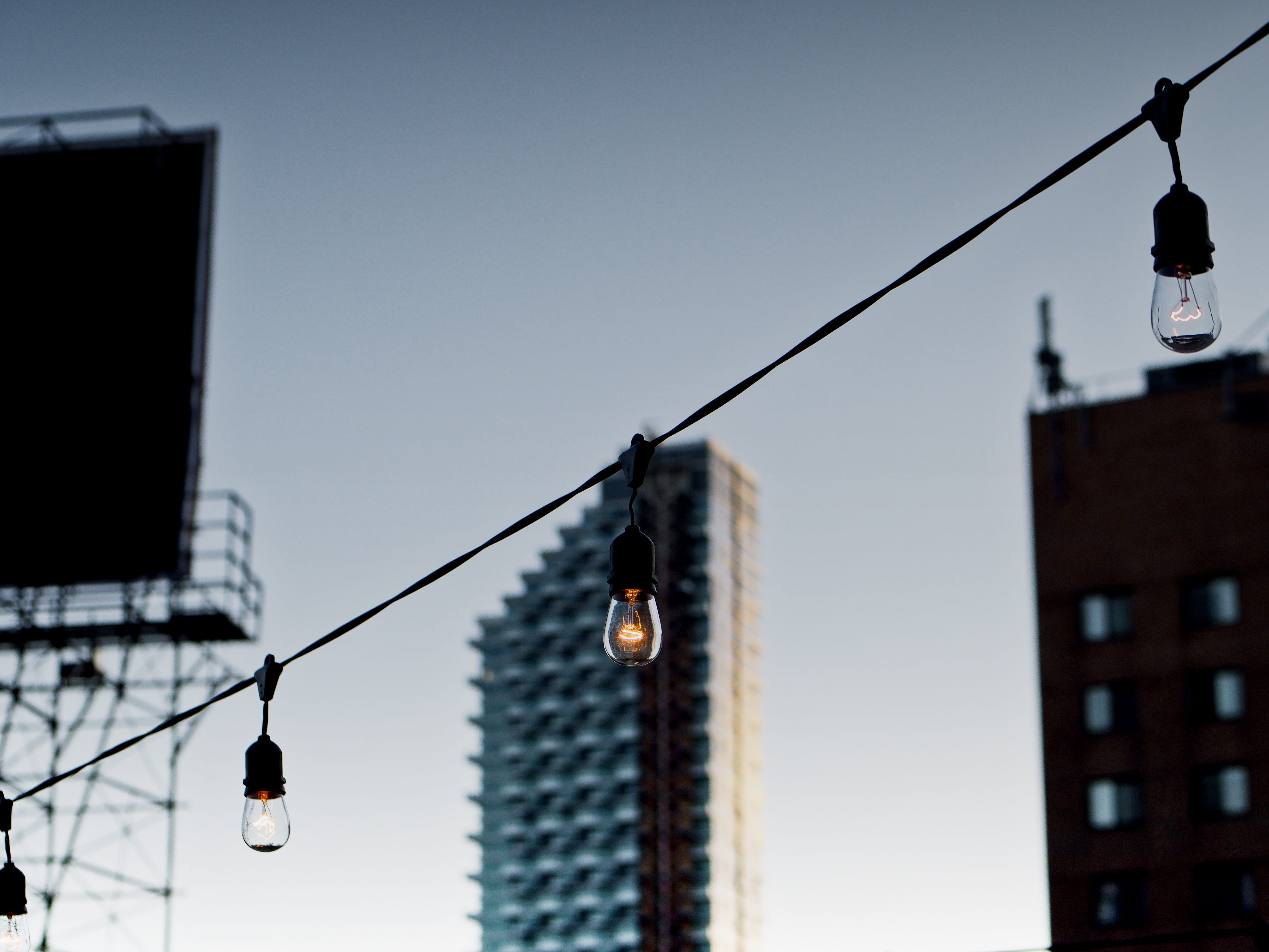 exterior, sky, 5K, low angle view, indie, street, presentation, lighting equipment, modern design, light, wire, office building exterior, hipster, illuminated, HD Wallpaper