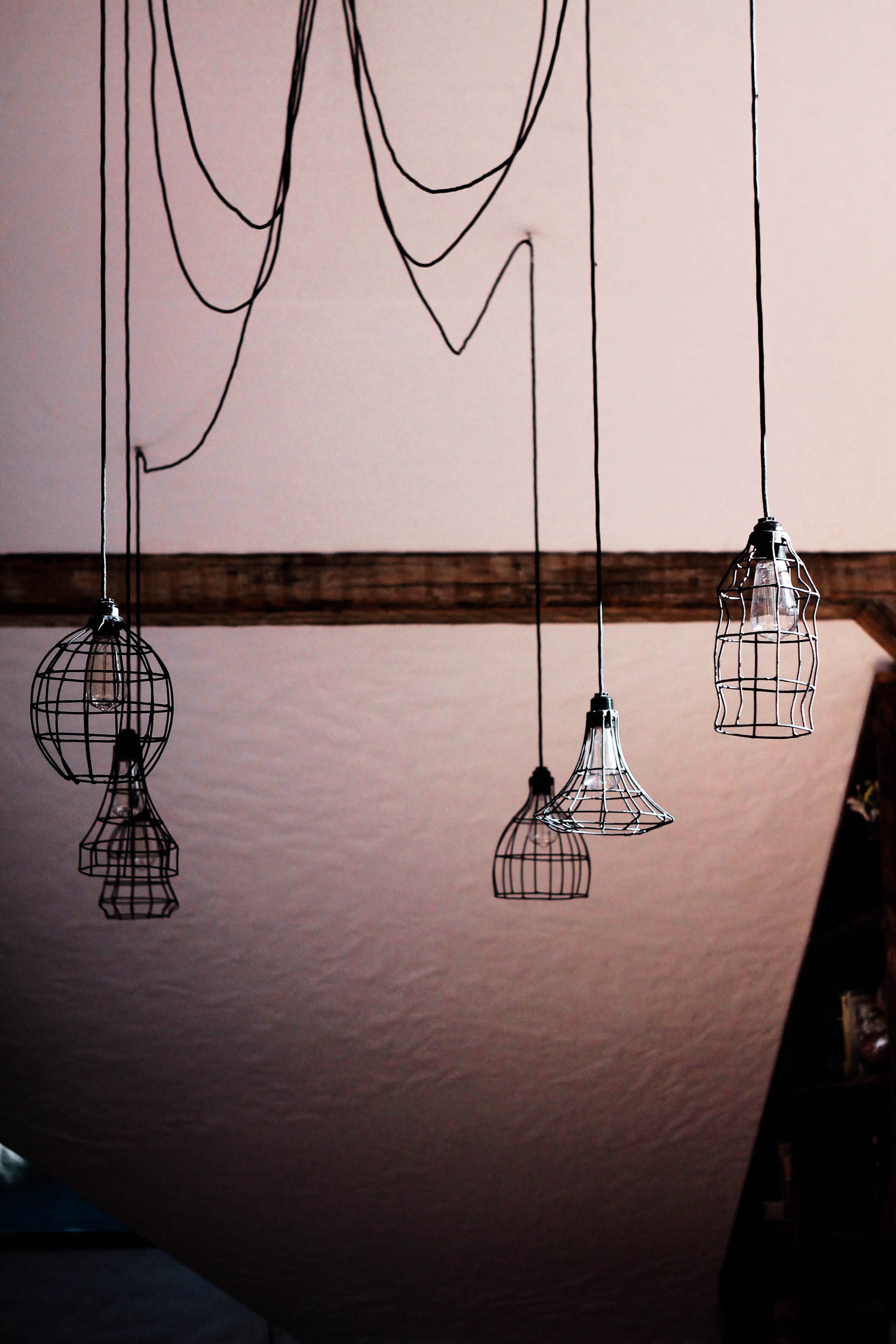 close-up, wood, electric lamp, valea putnei, table, bio valeputna, nature, photo shoot, interior, bulbs, wall - building feature, edison, electricity, interior design, Phone HD Wallpaper