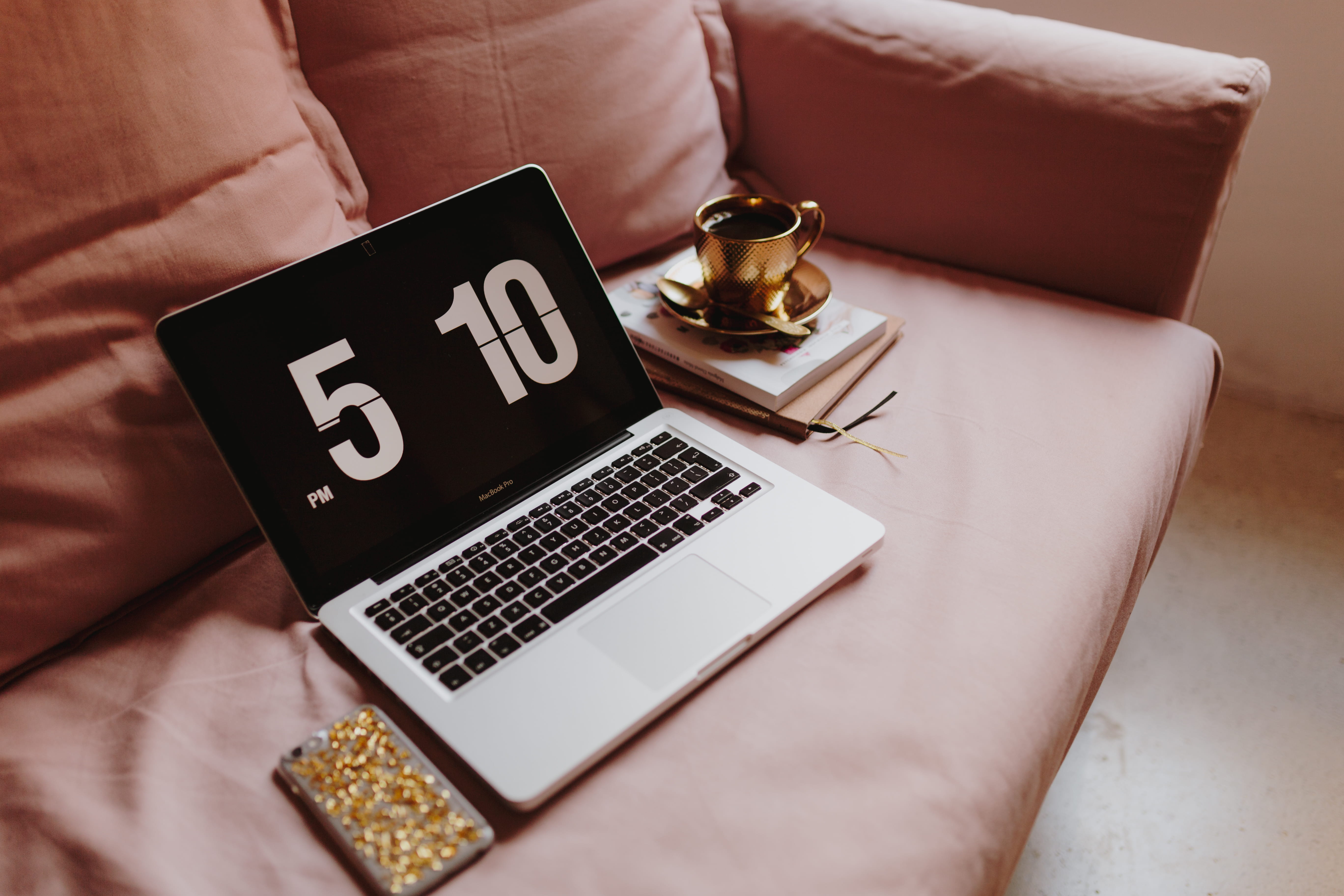 computer, wood - material, furniture, text, glass, wireless technology, number, sofa, communication, no people, technology, room, connection, laptop, workplace, HD Wallpaper