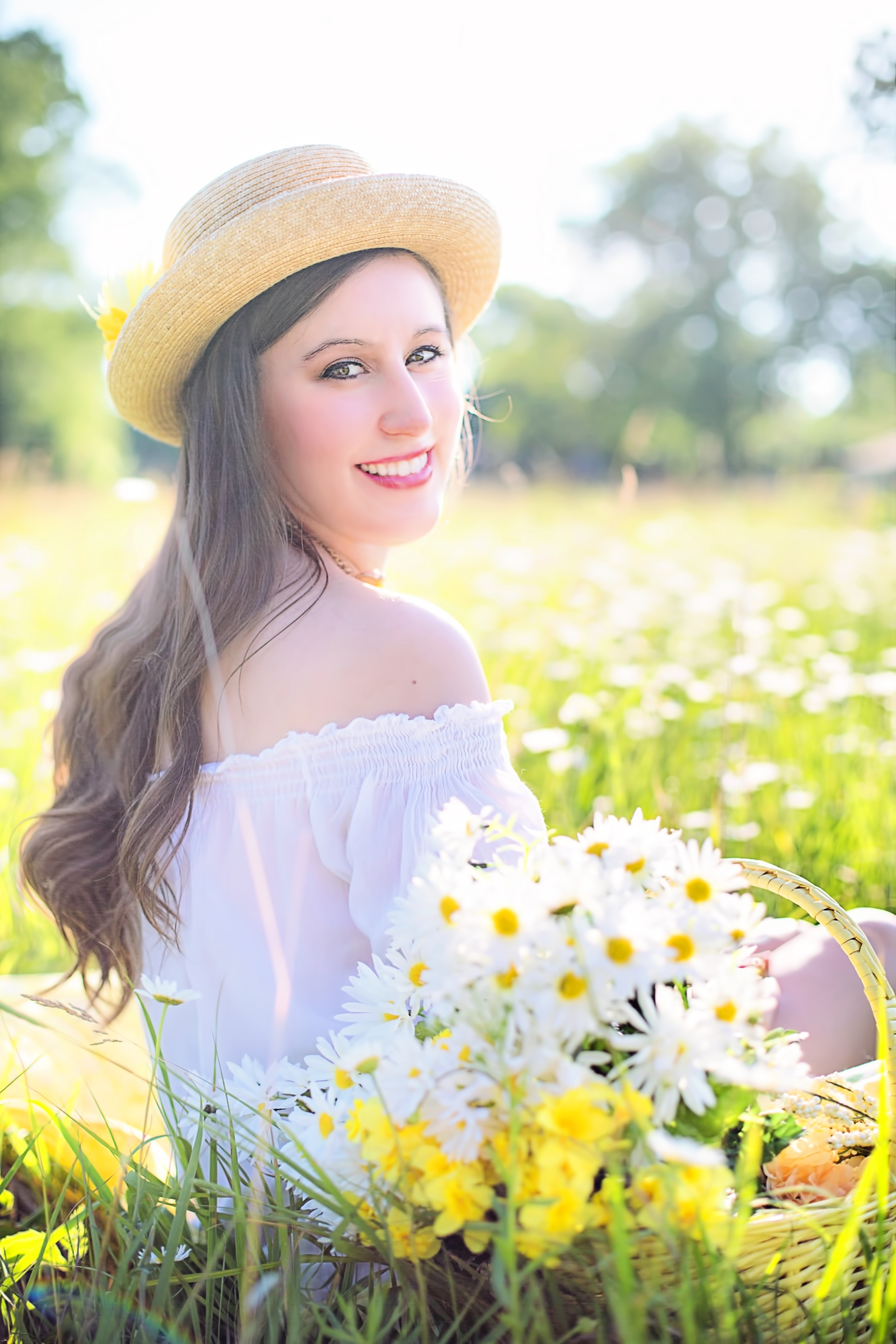 surrounded, flower, spring, portrait, field, beauty, hair, leisure activity, sun hat, healthy, grass, adult, focus, sitting, happy, daisy, relaxation, dom, Phone HD Wallpaper