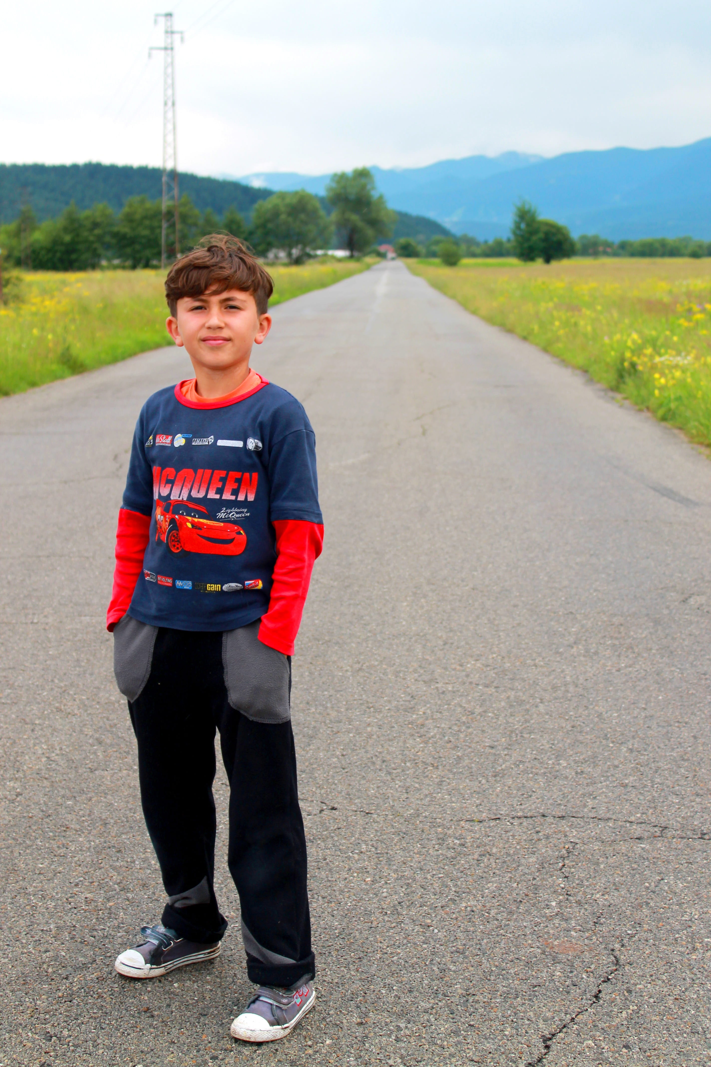 times, standing, transportation, boys, boy, looking at camera, photo, child, full length, 4K, lifestyles, men, emotion, one person, spring, outdoors, front view, Phone HD Wallpaper