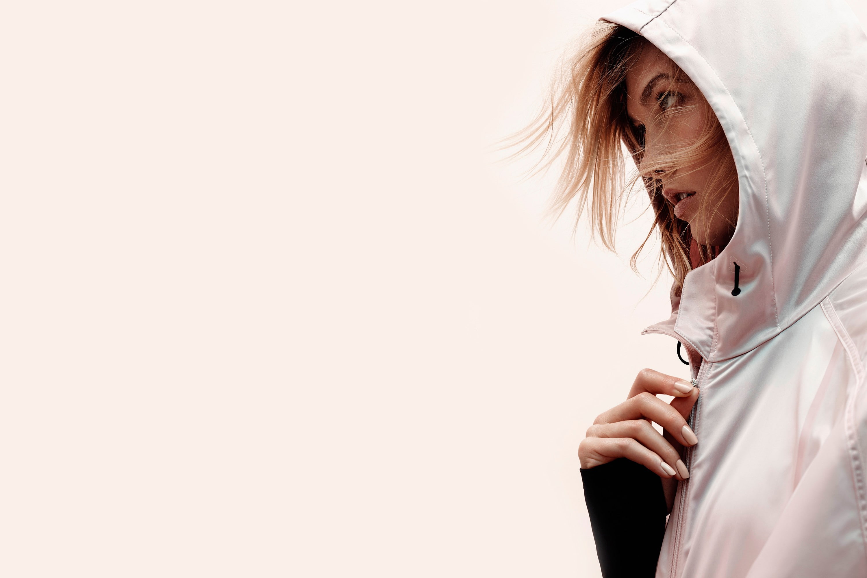 human body part, females, indoors, young women, one person, wind, beautiful people, young adult, human face, studio shot, hair, beauty, long hair, Karlie kloss, HD Wallpaper