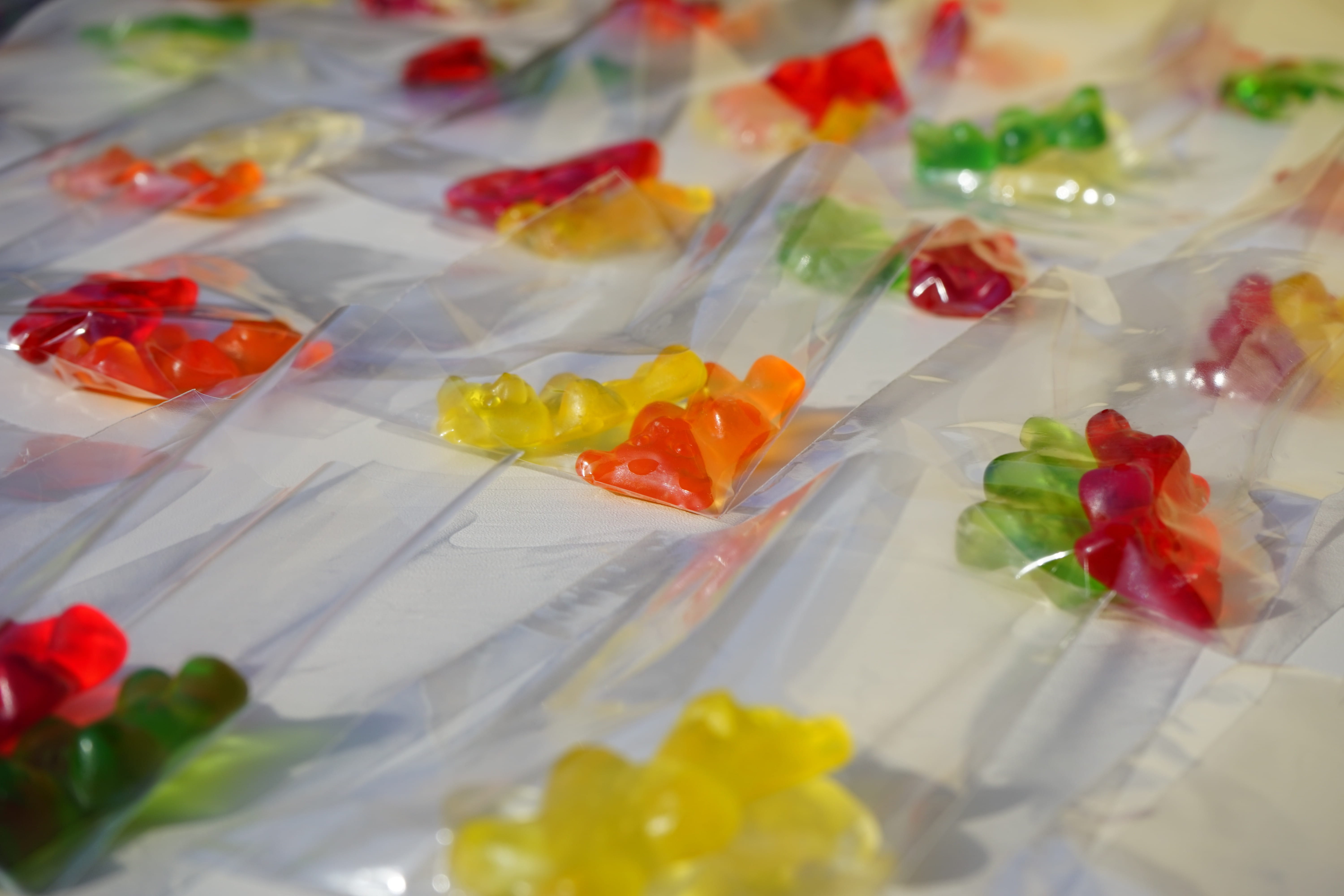 multi colored, no people, gelatin, freshness, choice, food and drink, Gummi Bears, still life, flowering plant, indoors, bear, candy, flower, fruit gums, HD Wallpaper