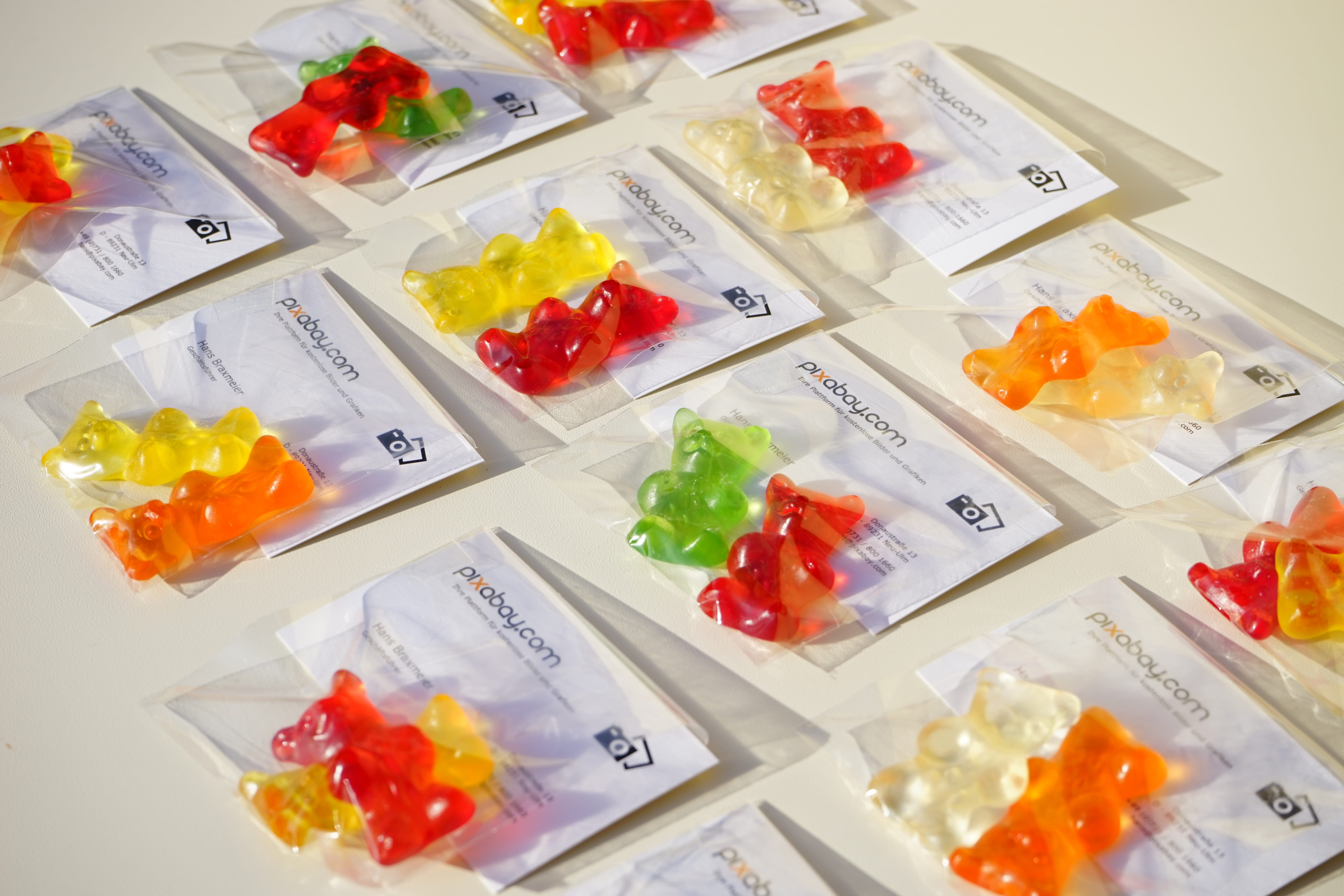 5K, sweetness, cold temperature, sweet, arrangement, freshness, mitbringsel, Gummi Bears, variation, gold bears, Business Cards, household equipment, gelatin, HD Wallpaper