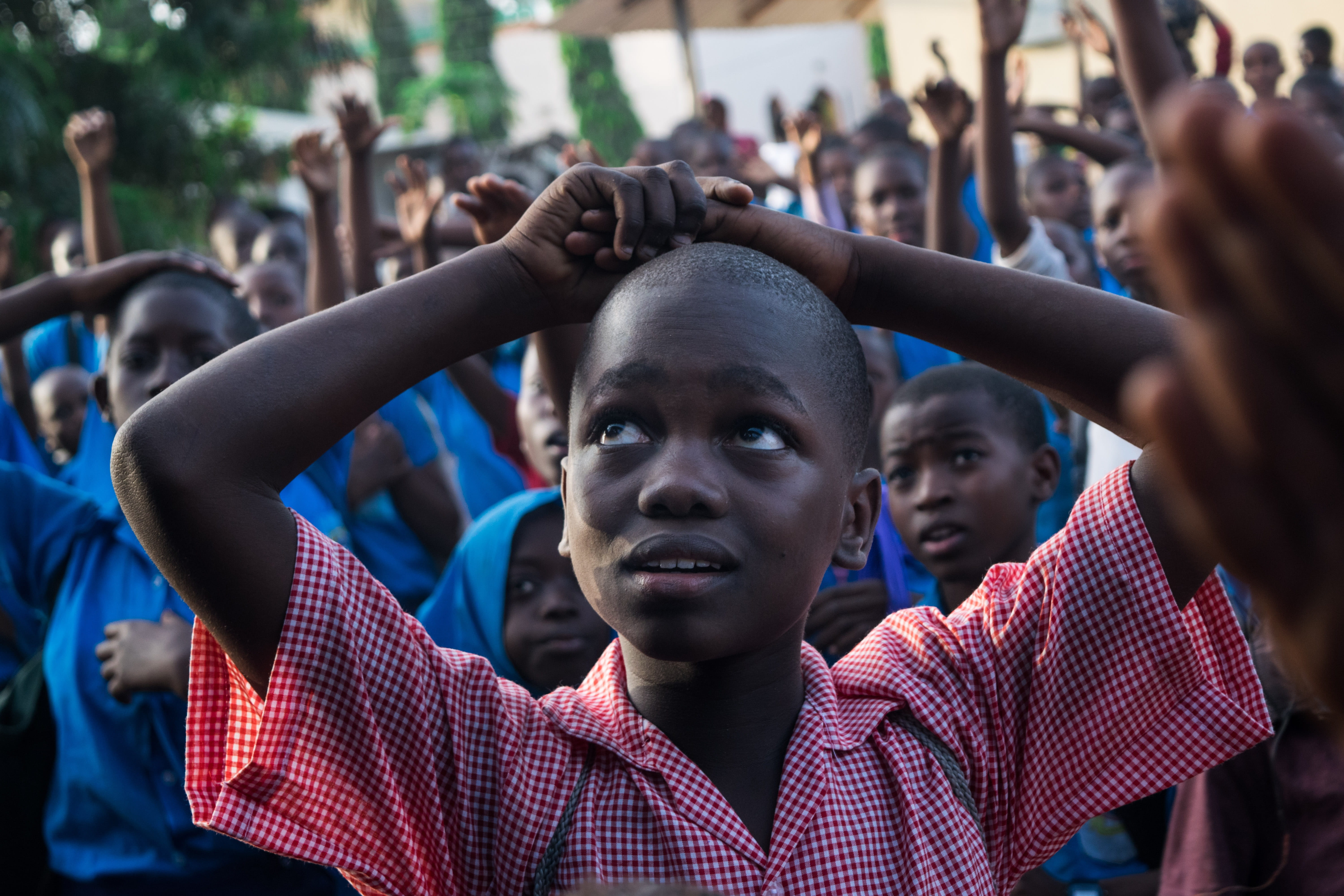 spectator, sport, portrait, front view, excitement, arm, real people, diverse, schoolboy, knowledge, arms raised, africa, emotion, teenager, child, boy, HD Wallpaper