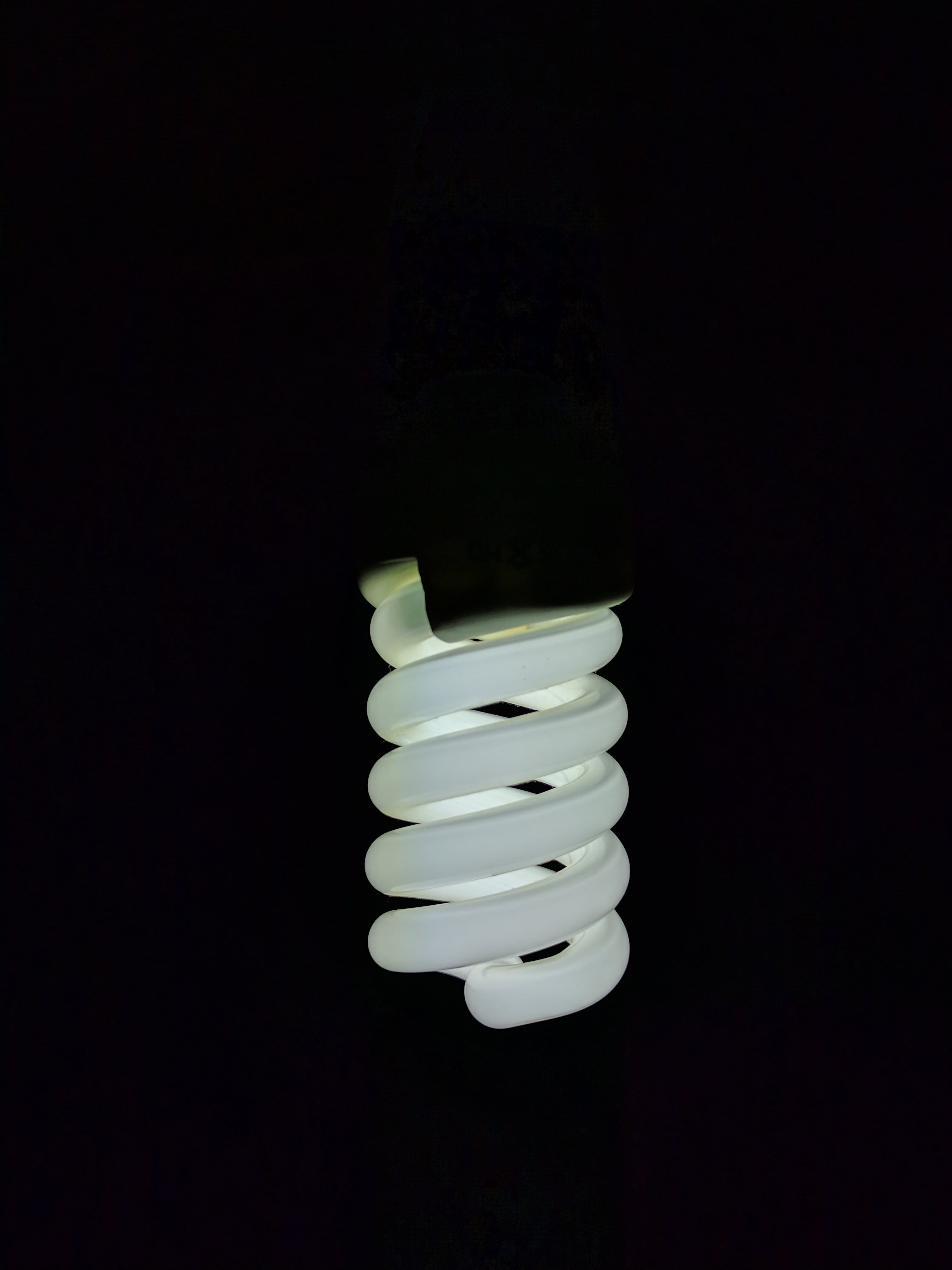 night, light bulb, light, photography, illuminated, bucharest, fluorescent light, close-up, minimal, white, romania, nexus5x, power supply, energy efficient, Phone HD Wallpaper