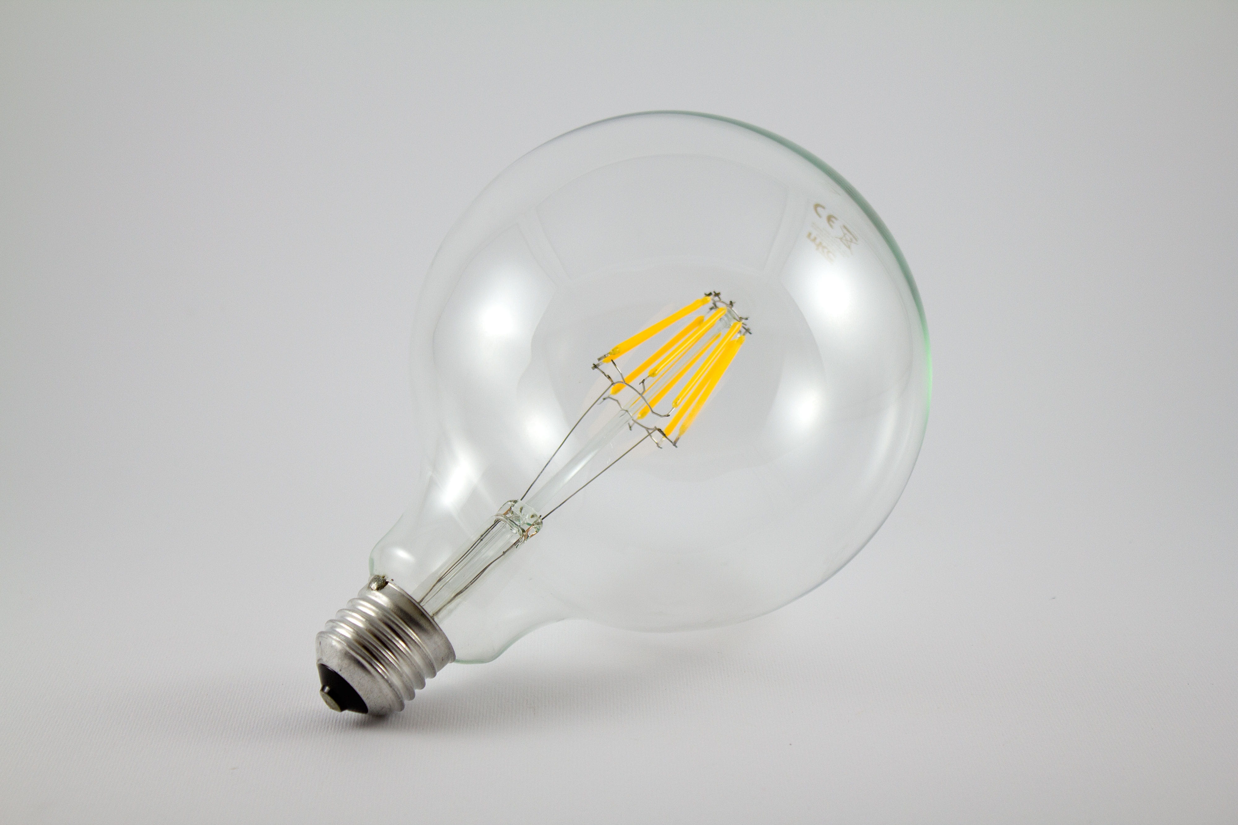 led, studio shot, lighting equipment, glass - material, lighting, illuminated, technology, copy space, electric, energy efficient, energy efficient lightbulb, HD Wallpaper