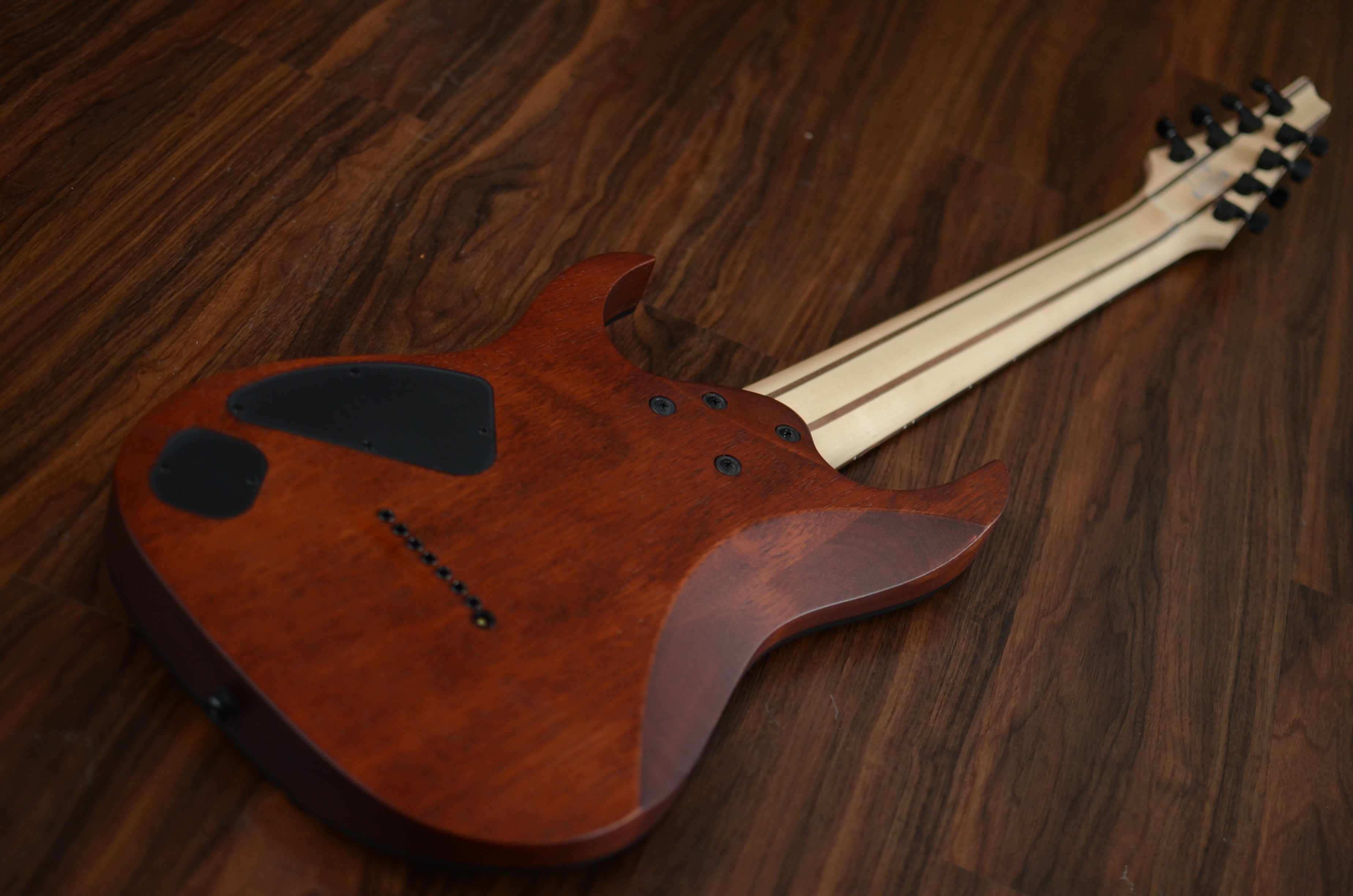 musical equipment, no people, hardwood floor, table, musical Instrument String, music, back, still life, string Instrument, blue, high angle view, violin, HD Wallpaper