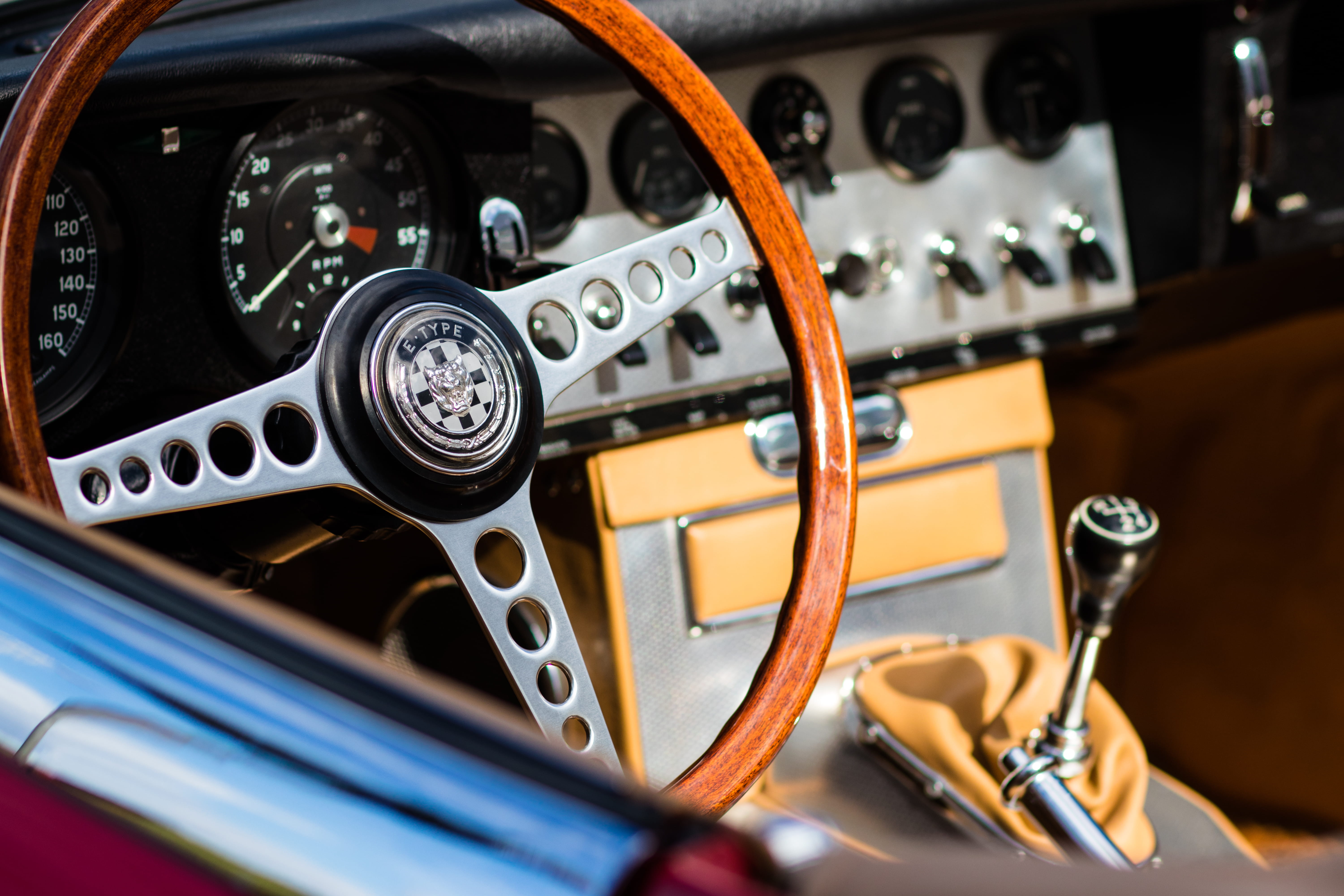 vintage car, photography, motor vehicle, miami, machine, steering, indoors, control, exotic car, land vehicle, jaguar, no people, car interior, selective, HD Wallpaper