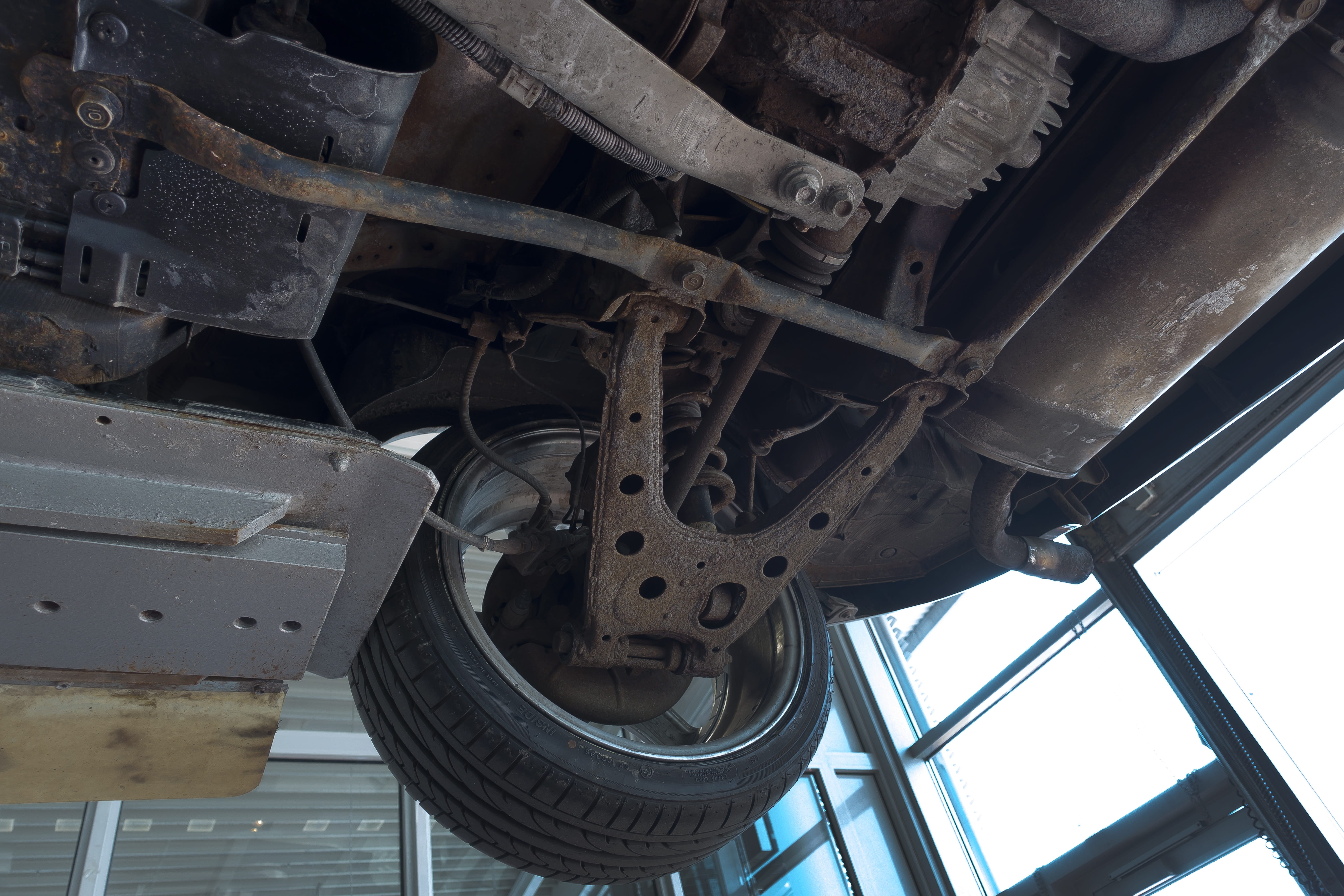 no people, vehicle, rail transportation, land vehicle, machine, old, industry, transportation, machinery, exhaust, low angle view, geometric shape, auto, HD Wallpaper