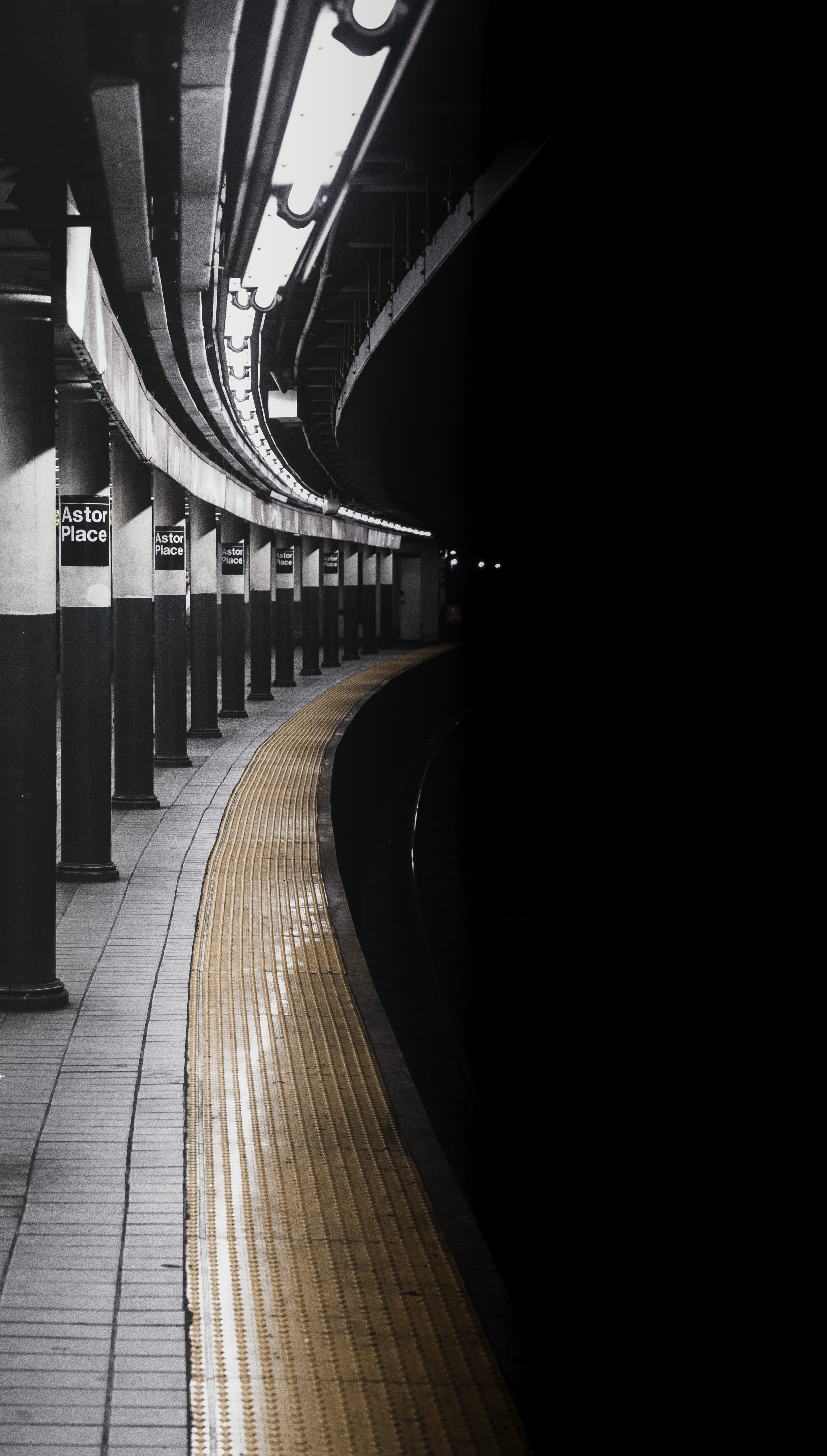 urban, dark, light, subway Train, modern, train, street, no People, ny, 5K, built Structure, vanishing Point, photo, rail, speed, new york city, new york, Phone HD Wallpaper