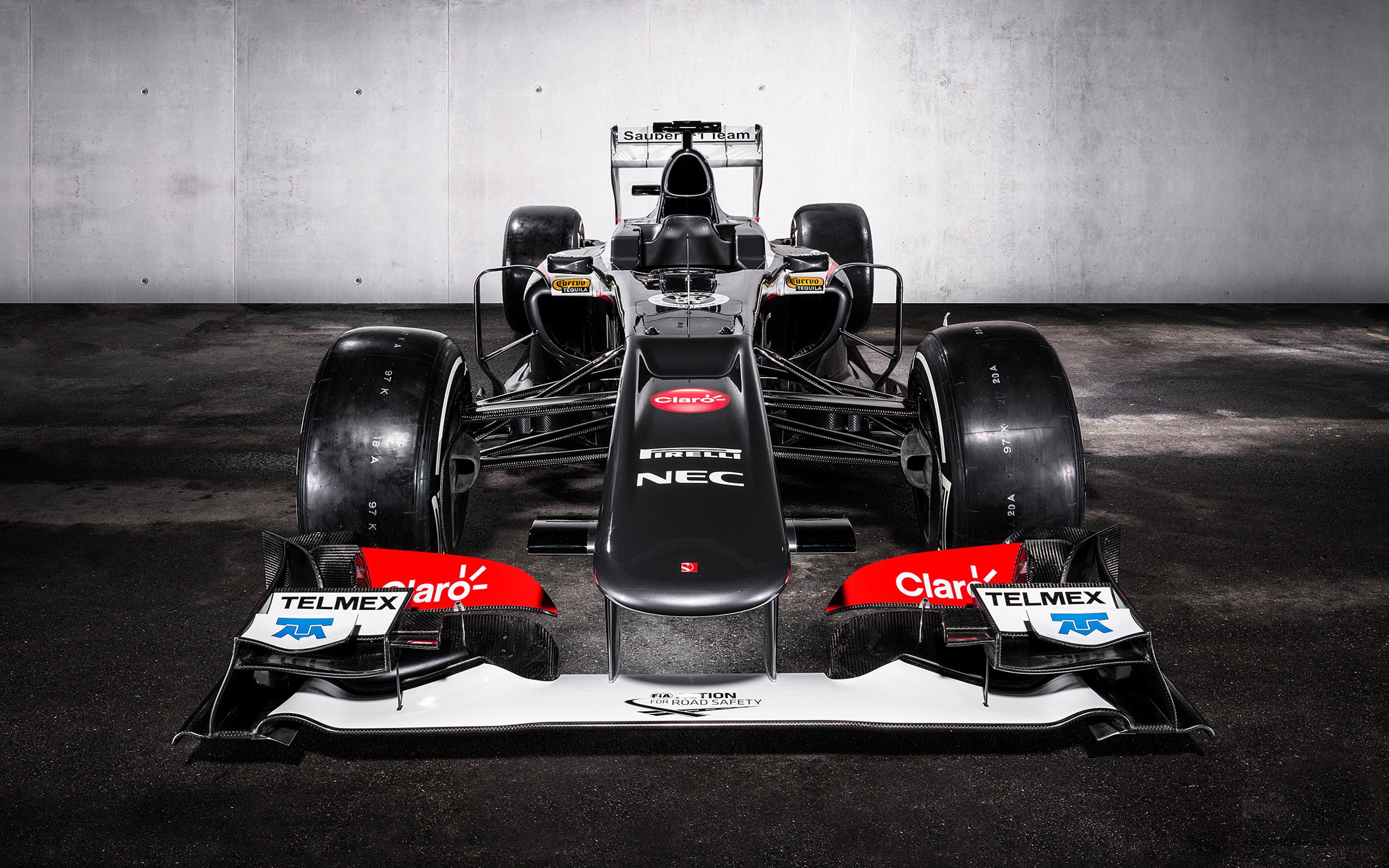 formula 1, c32, 4K, 2013, car, sauber, race, vehicle, racing, 4000x2500, HD Wallpaper