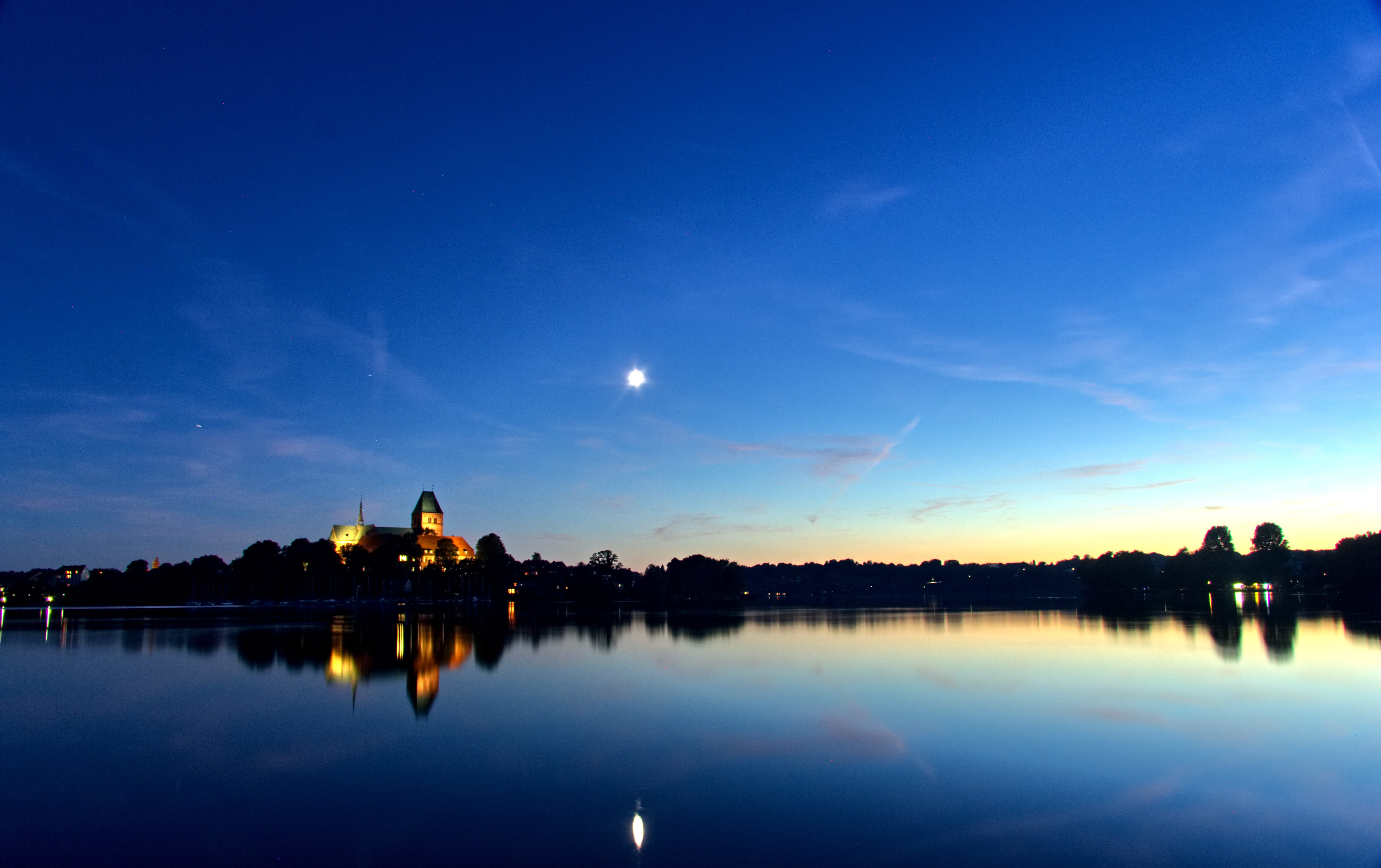 dom, travel destinations, building exterior, religion, sunset, outdoors, belief, building, ratzeburg, cloud - sky, landscape, sky, place of worship, water, HD Wallpaper