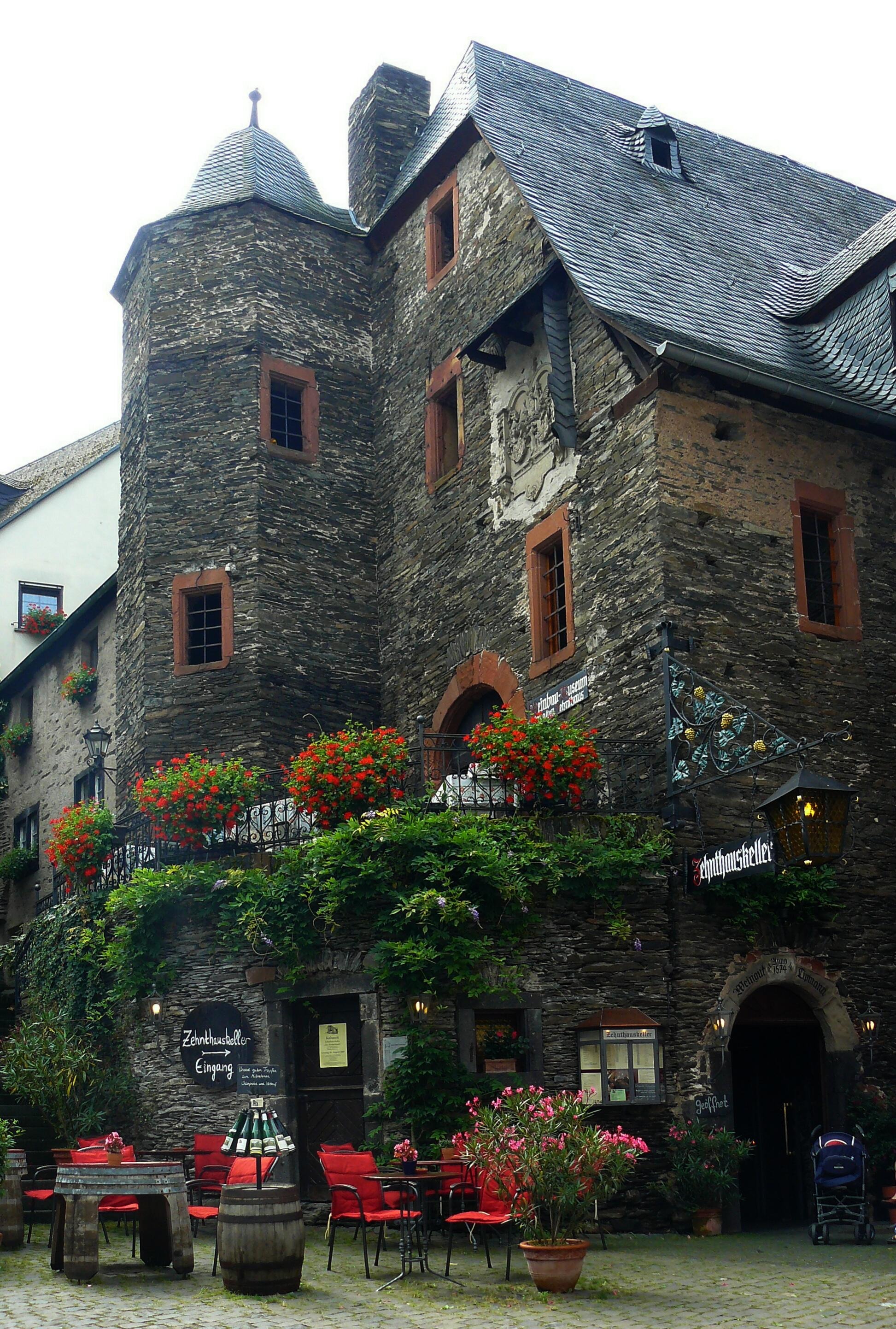 outdoors, beilstein, stone facade, arch, the past, plant, cozy, architecture, residential district, home, hof, planting, sachsen, building exterior, no people, Phone HD Wallpaper