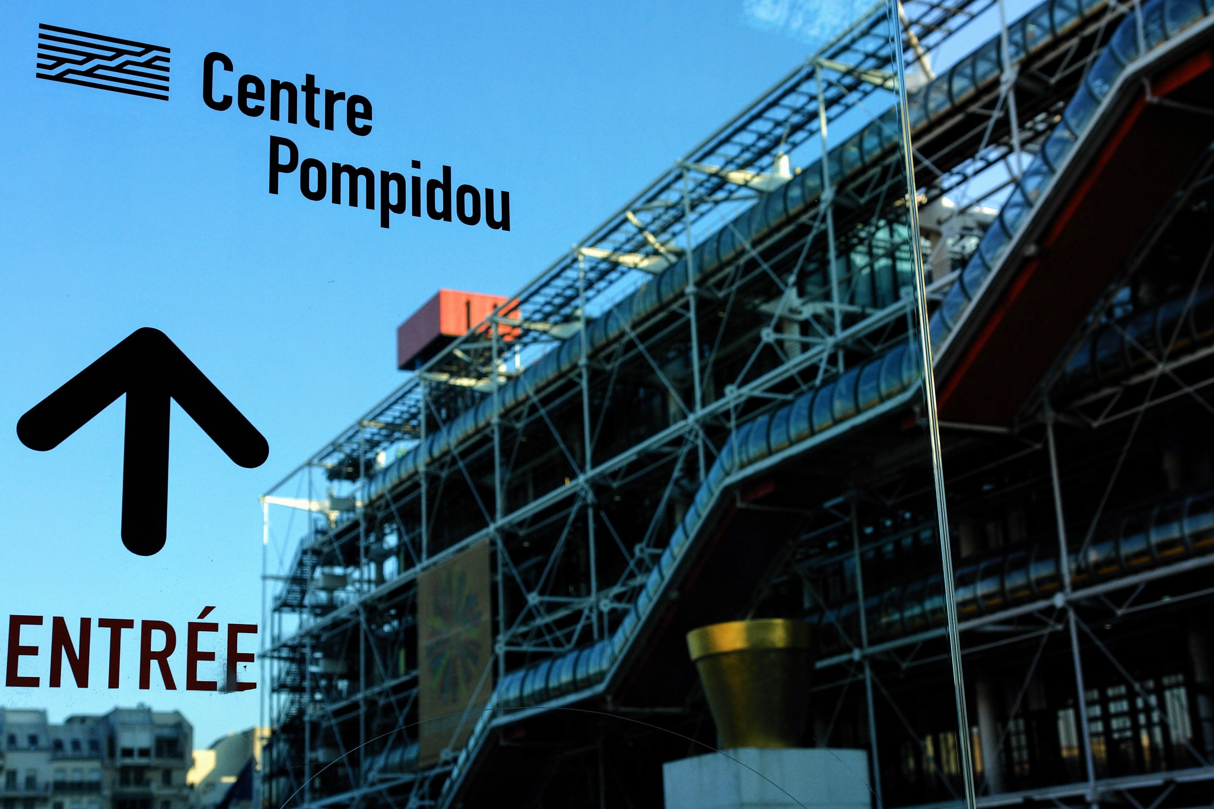 road, glass tube, paris, symbol, no people, road sign, sign, france, architecture, plexiglas, built structure, day, building, low angle view, text, city, HD Wallpaper